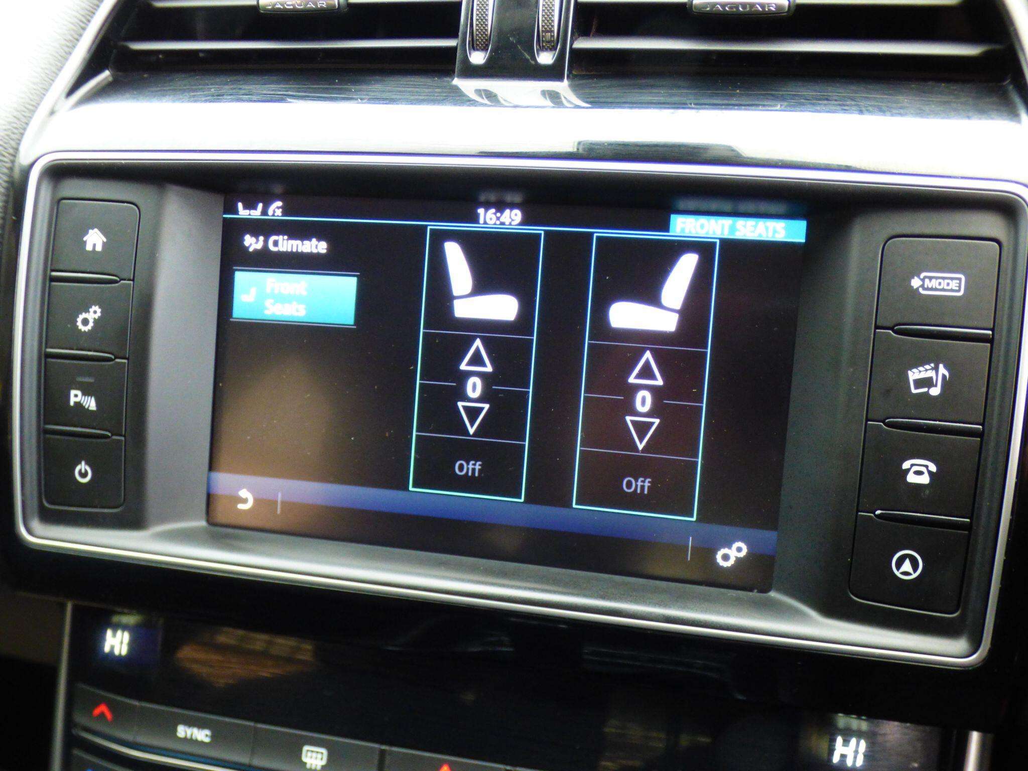 2016 JAGUAR XE 2016 JAGUAR XE