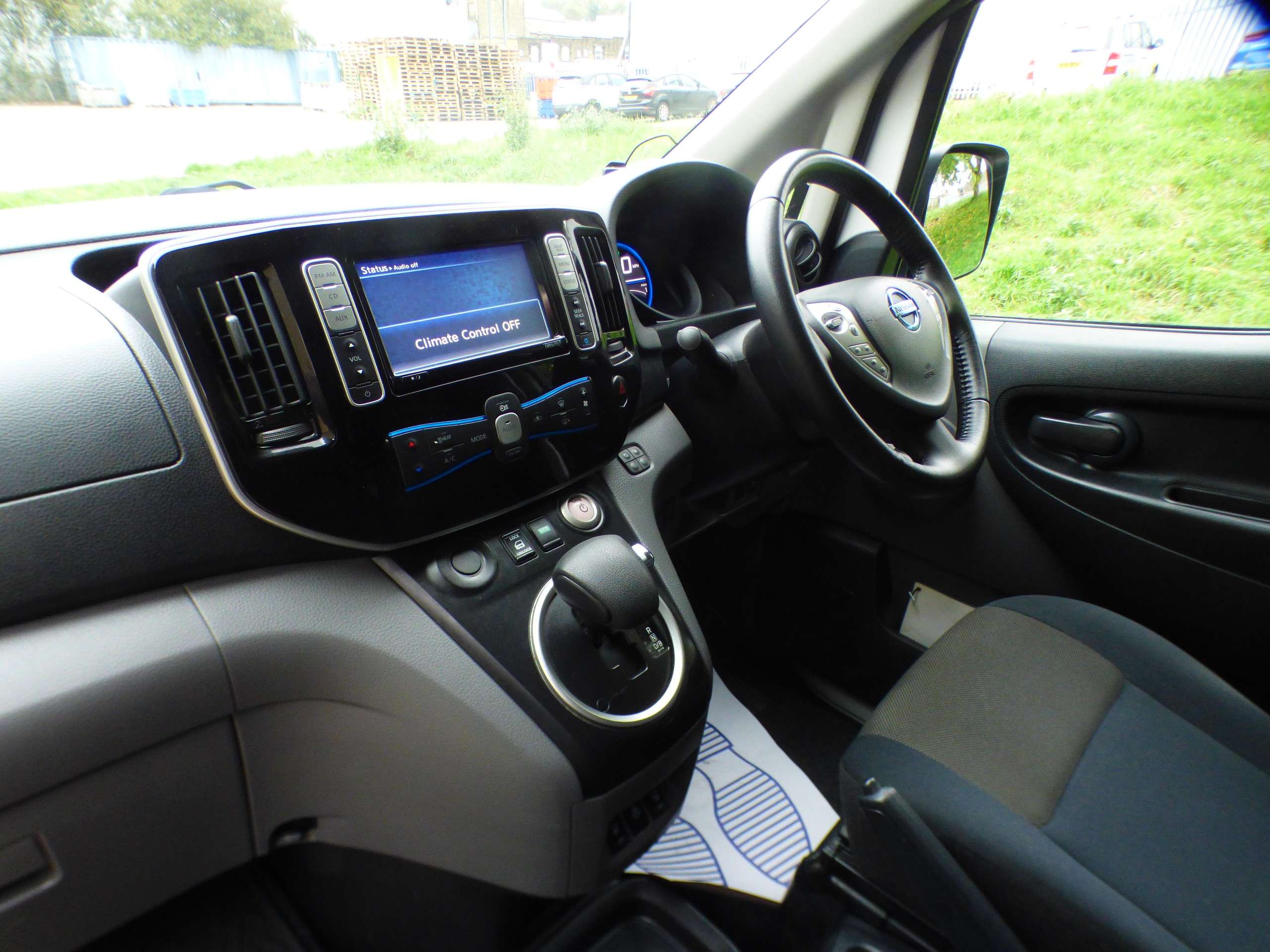 2018 NISSAN E-NV200 2018 NISSAN E-NV200