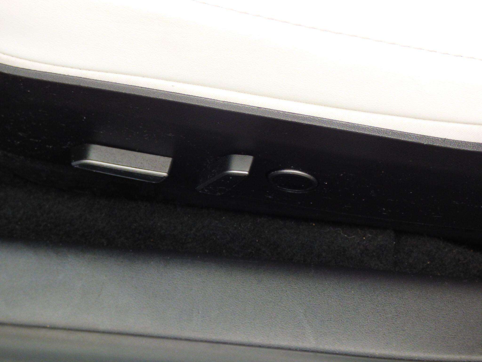 2020 TESLA MODEL 3 2020 TESLA MODEL 3