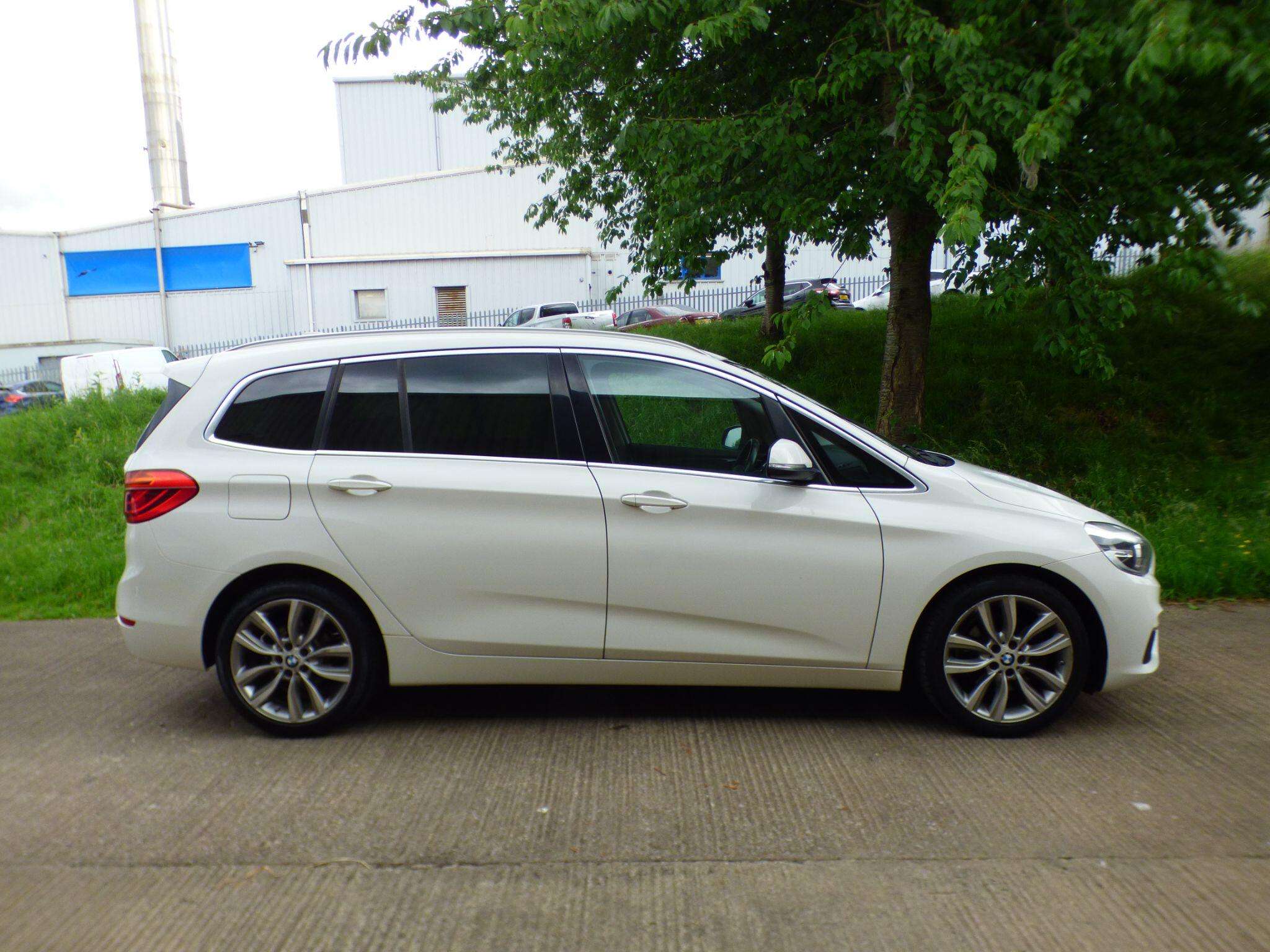 2016 BMW 2 SERIES GRAN TOURER 2016 BMW 2 SERIES GRAN TOURER