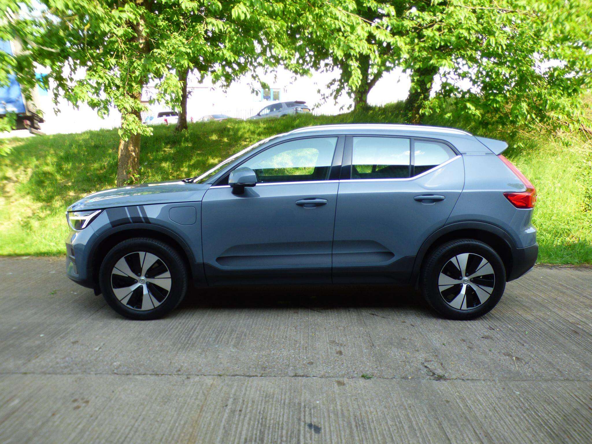 2022 VOLVO XC40 2022 VOLVO XC40