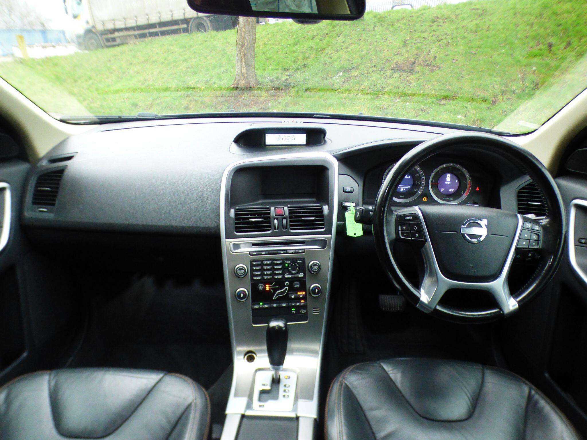 2009 VOLVO XC60 2009 VOLVO XC60