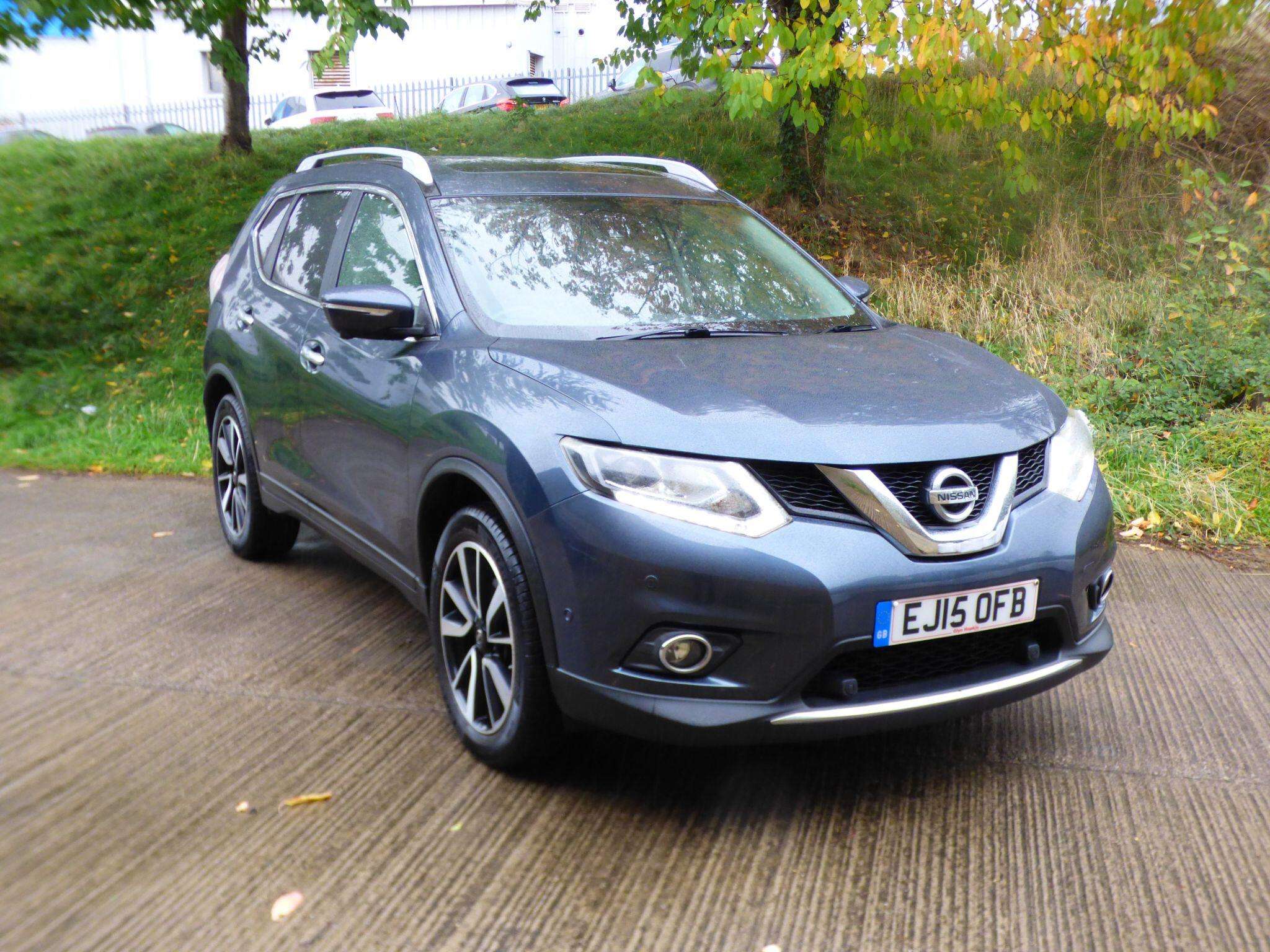 A 2015 NISSAN X-TRAIL 1.6 dCi Tekna XTRON Euro 5 (s/s) 5dr A 2015 NISSAN X-TRAIL 1.6 dCi Tekna XTRON Euro 5 (s/s) 5dr