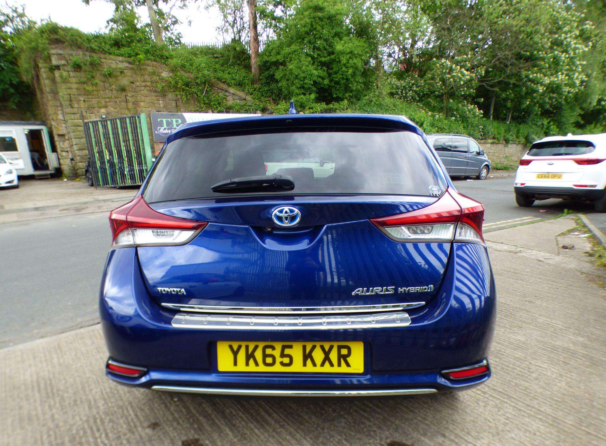 2015 TOYOTA AURIS 2015 TOYOTA AURIS