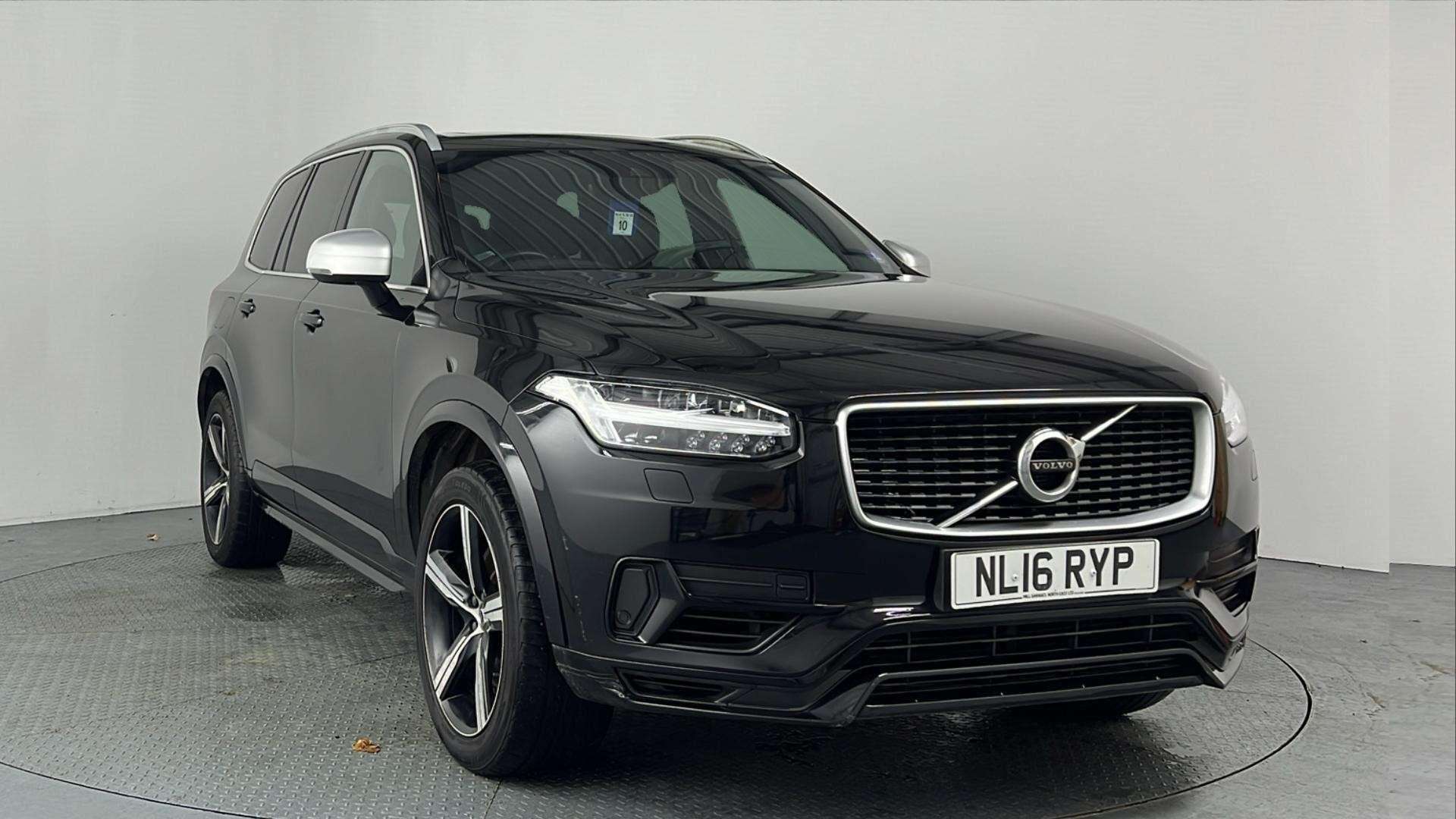 A 2016 VOLVO XC90 2.0h T8 Twin Engine 9.2kWh R-Design Geartronic 4WD Euro 6 (s/s) 5dr A 2016 VOLVO XC90 2.0h T8 Twin Engine 9.2kWh R-Design Geartronic 4WD Euro 6 (s/s) 5dr