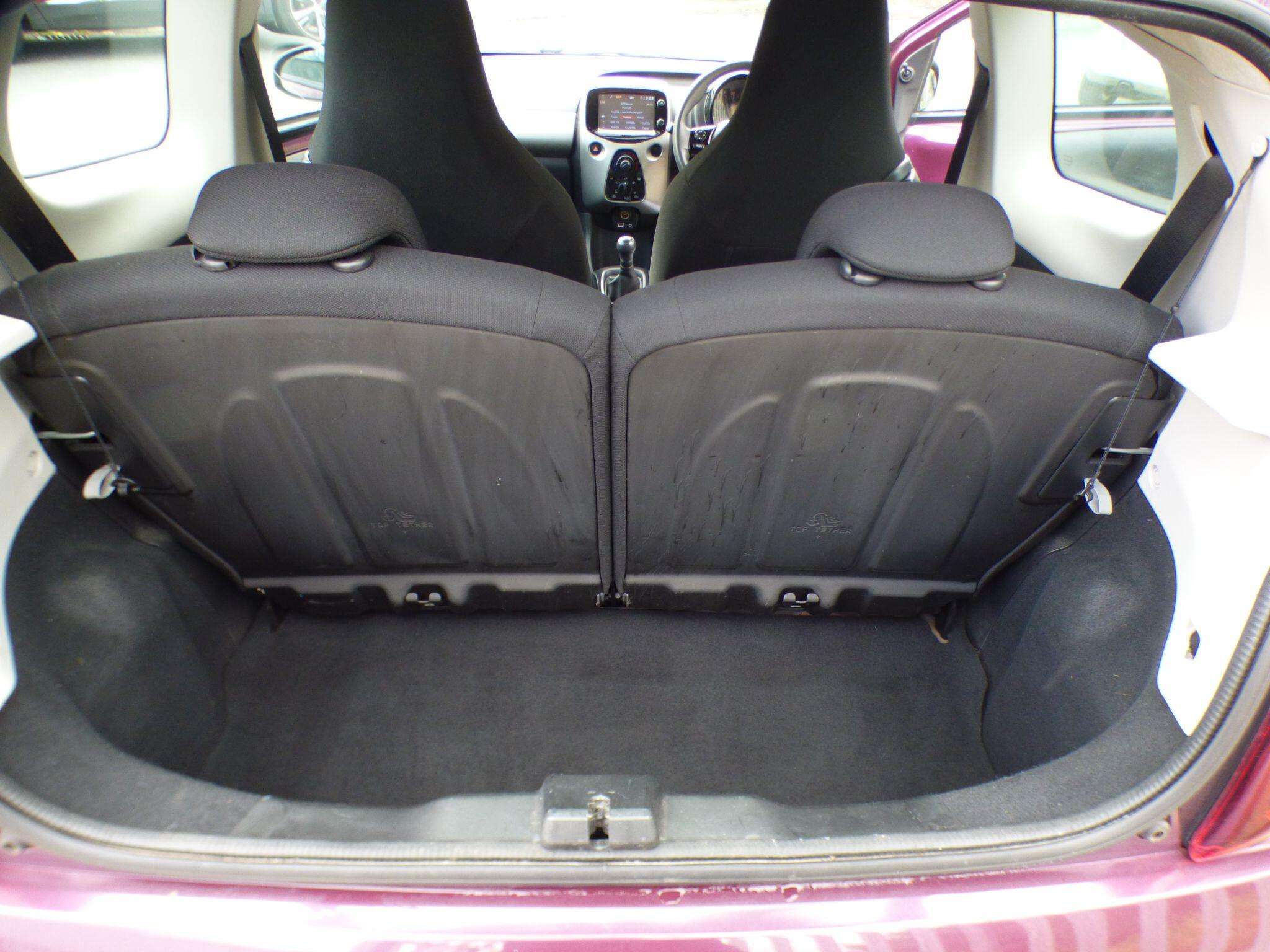 2015 PEUGEOT 108 2015 PEUGEOT 108