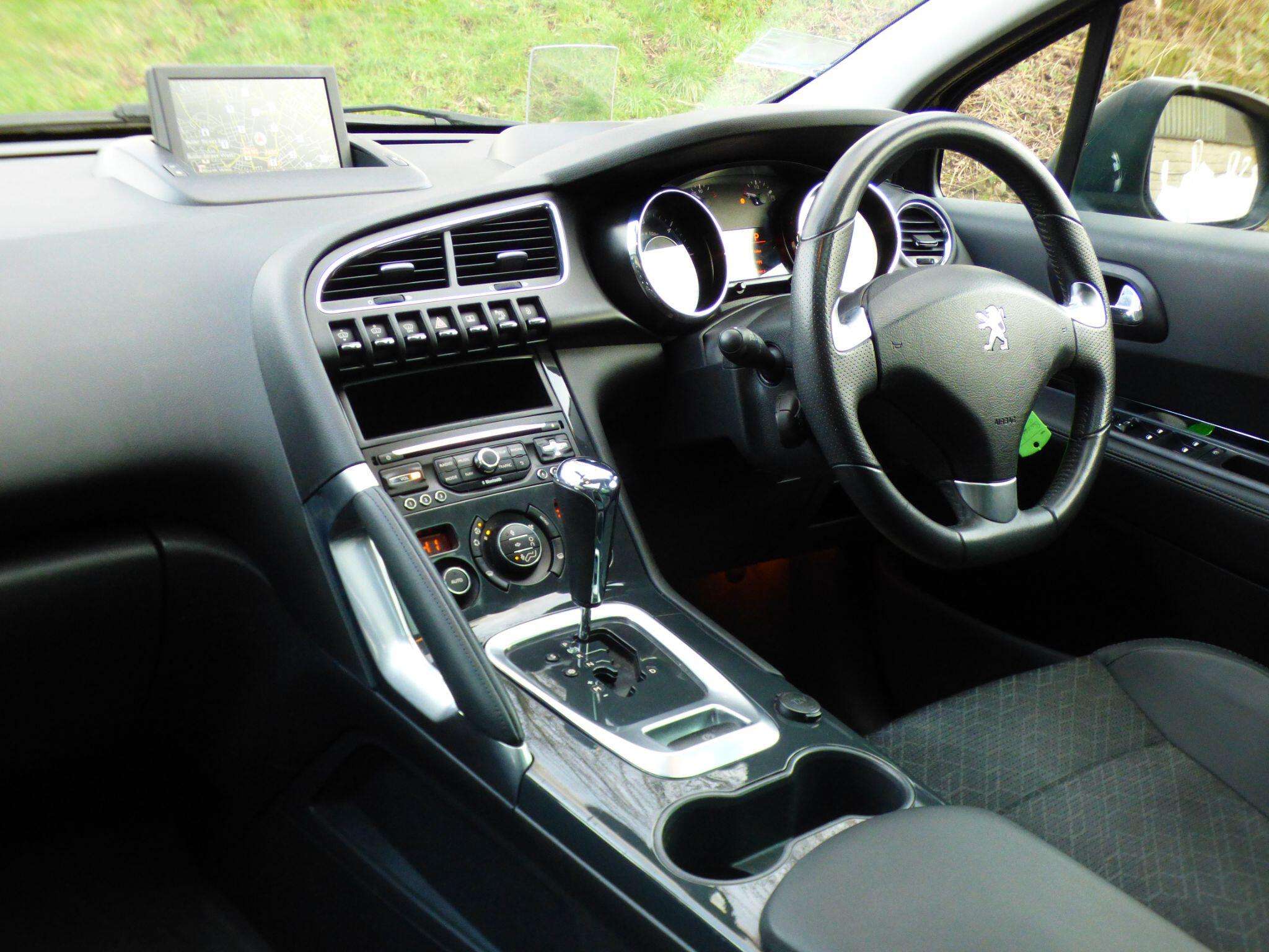 2016 PEUGEOT 3008 2016 PEUGEOT 3008