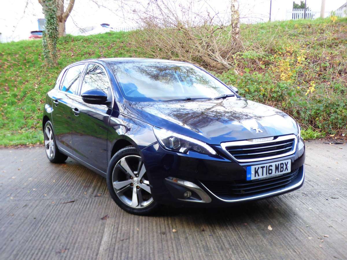 Check out this Peugeot 308 2016 Petrol Automatic