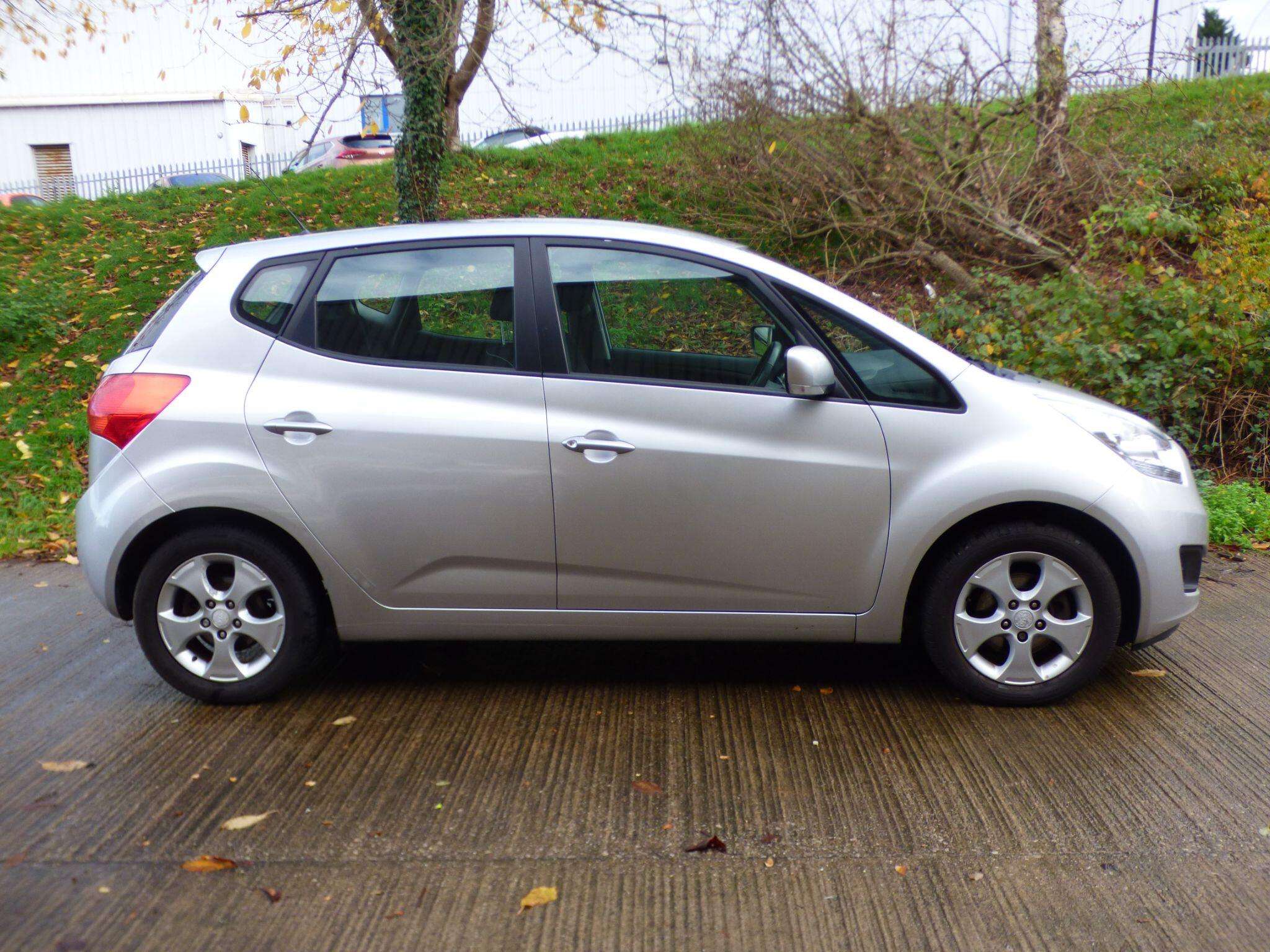 2013 KIA VENGA 2013 KIA VENGA