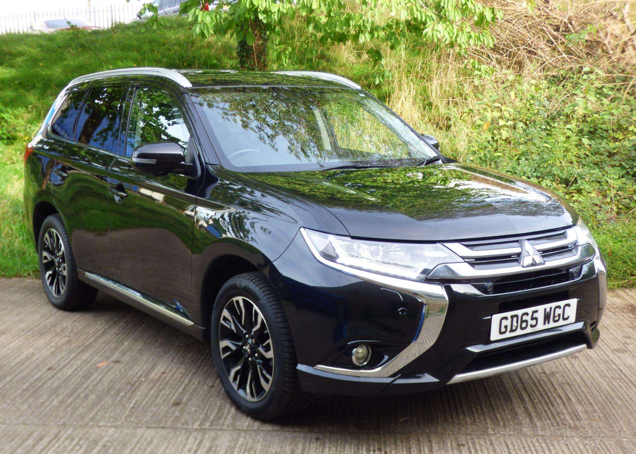 2016 MITSUBISHI OUTLANDER 2016 MITSUBISHI OUTLANDER