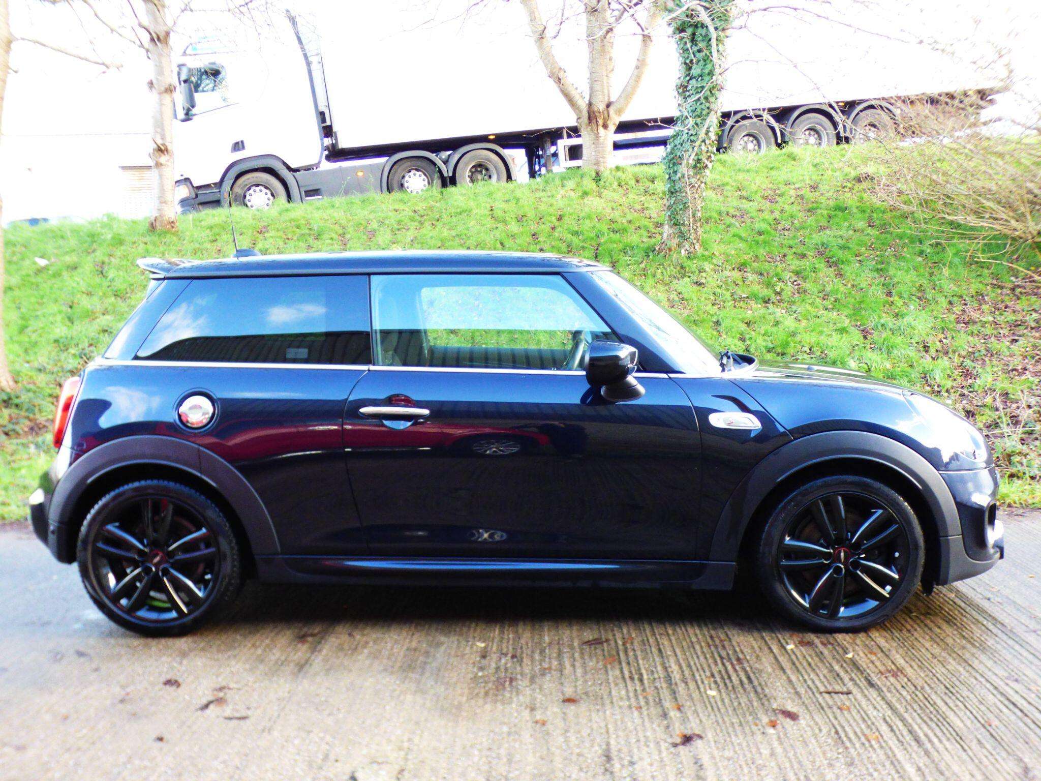 2021 MINI HATCH 2021 MINI HATCH