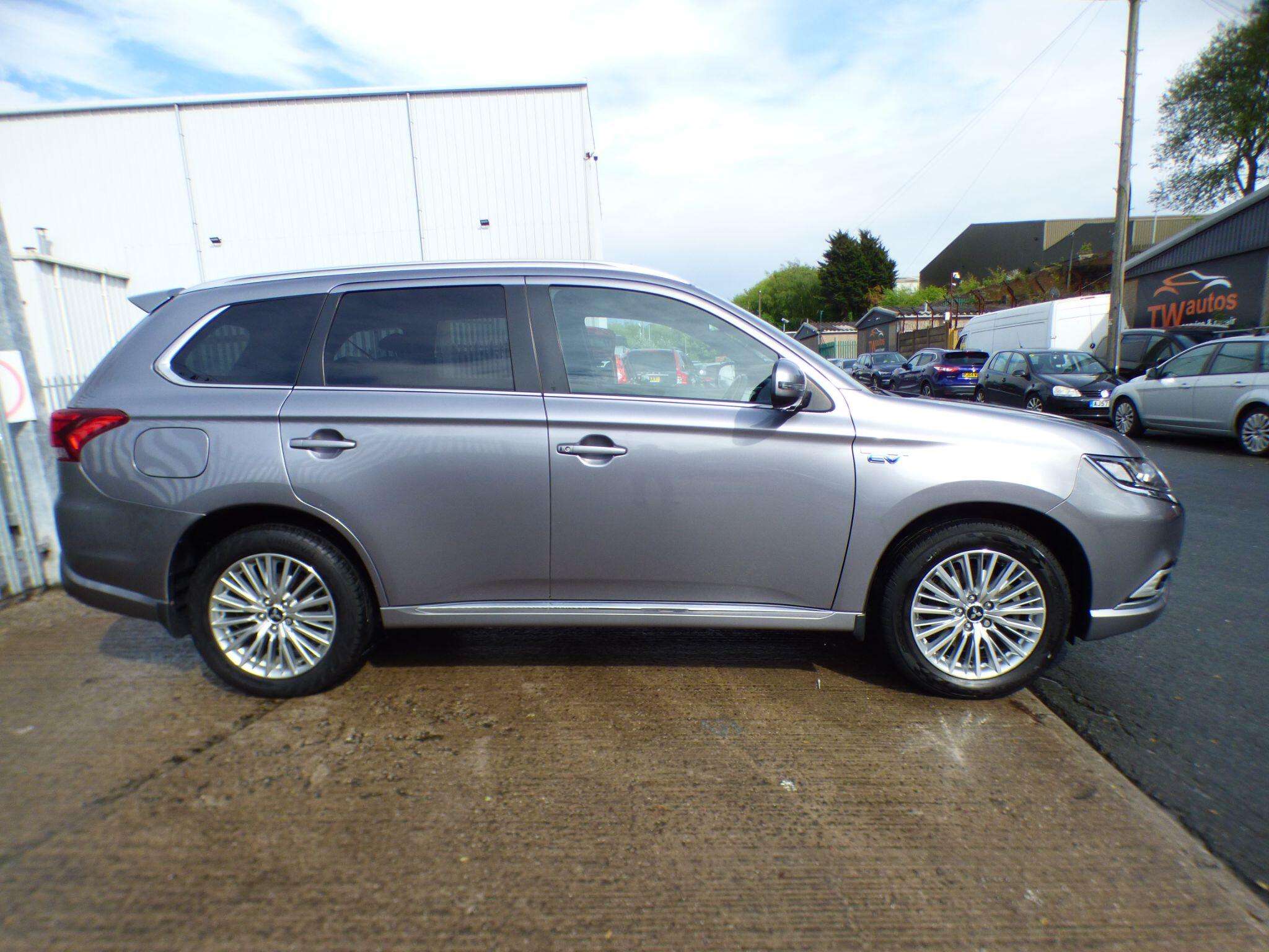 2018 MITSUBISHI OUTLANDER 2018 MITSUBISHI OUTLANDER