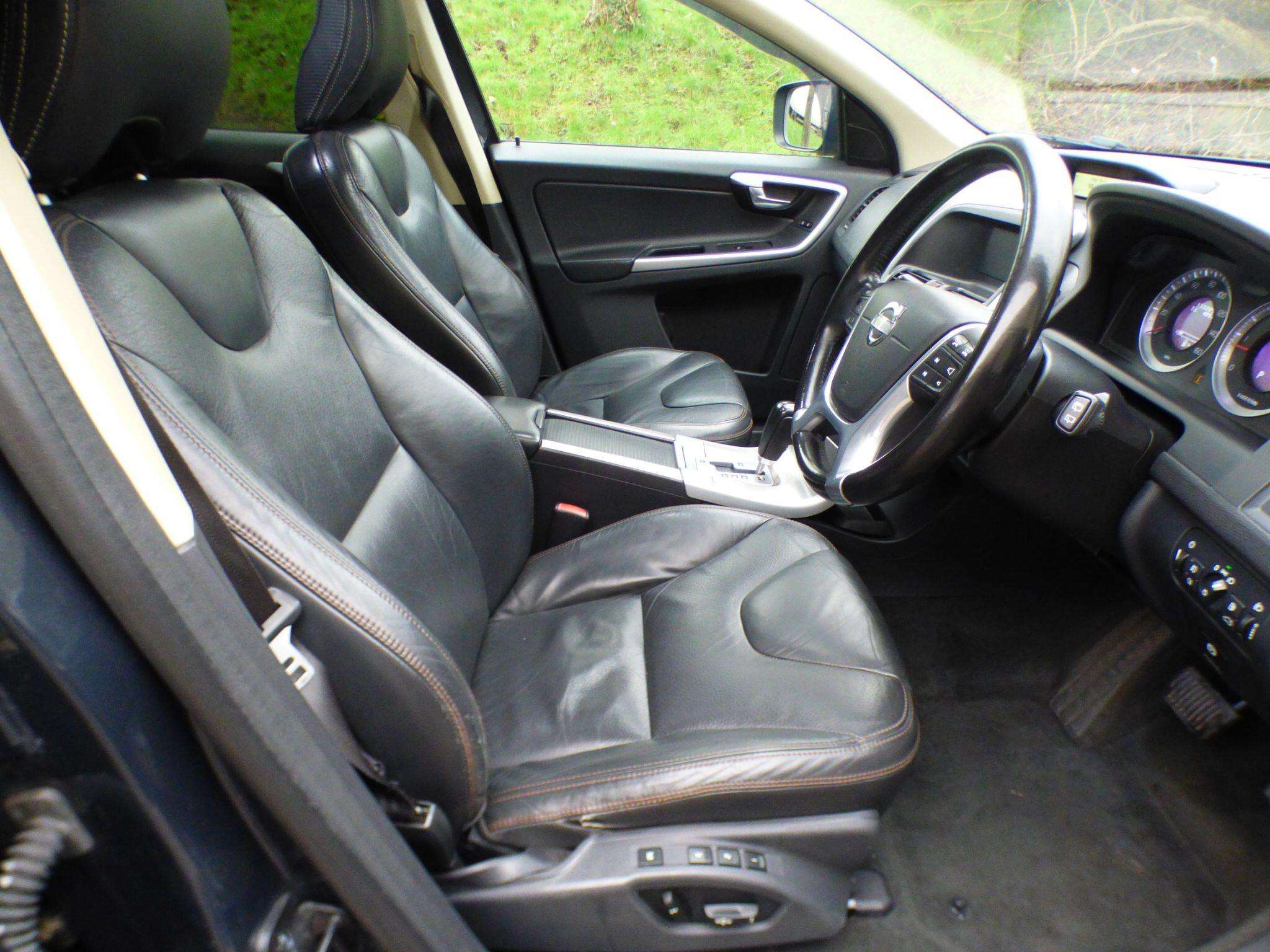 2009 VOLVO XC60 2009 VOLVO XC60