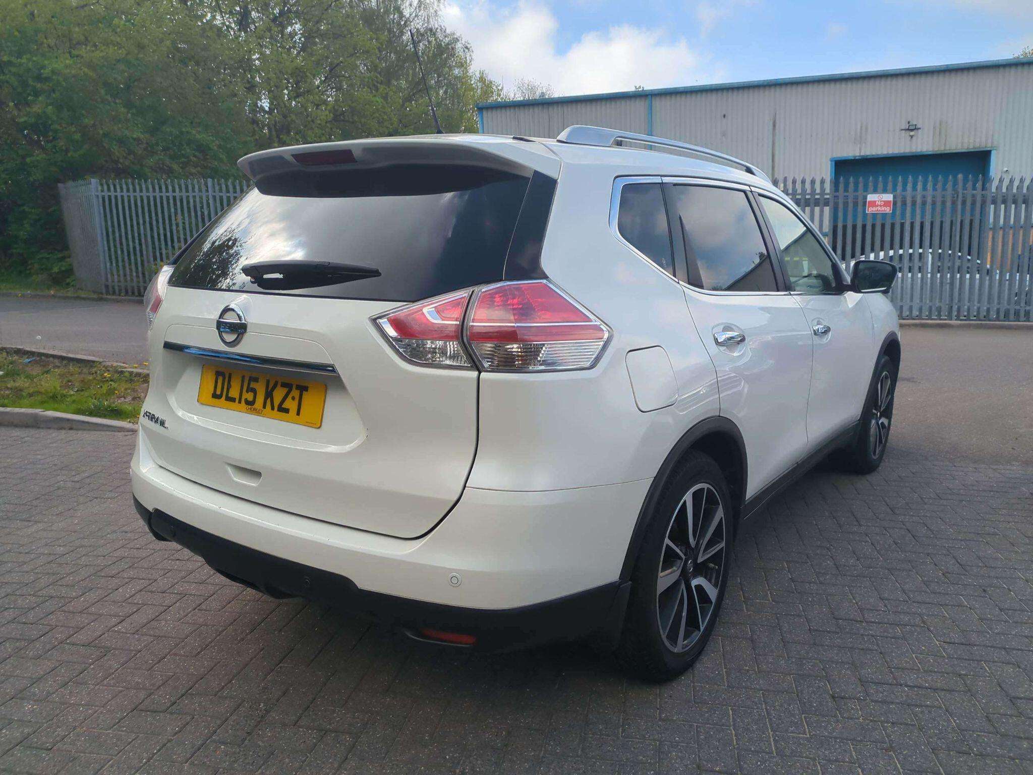 2015 NISSAN X-TRAIL 2015 NISSAN X-TRAIL