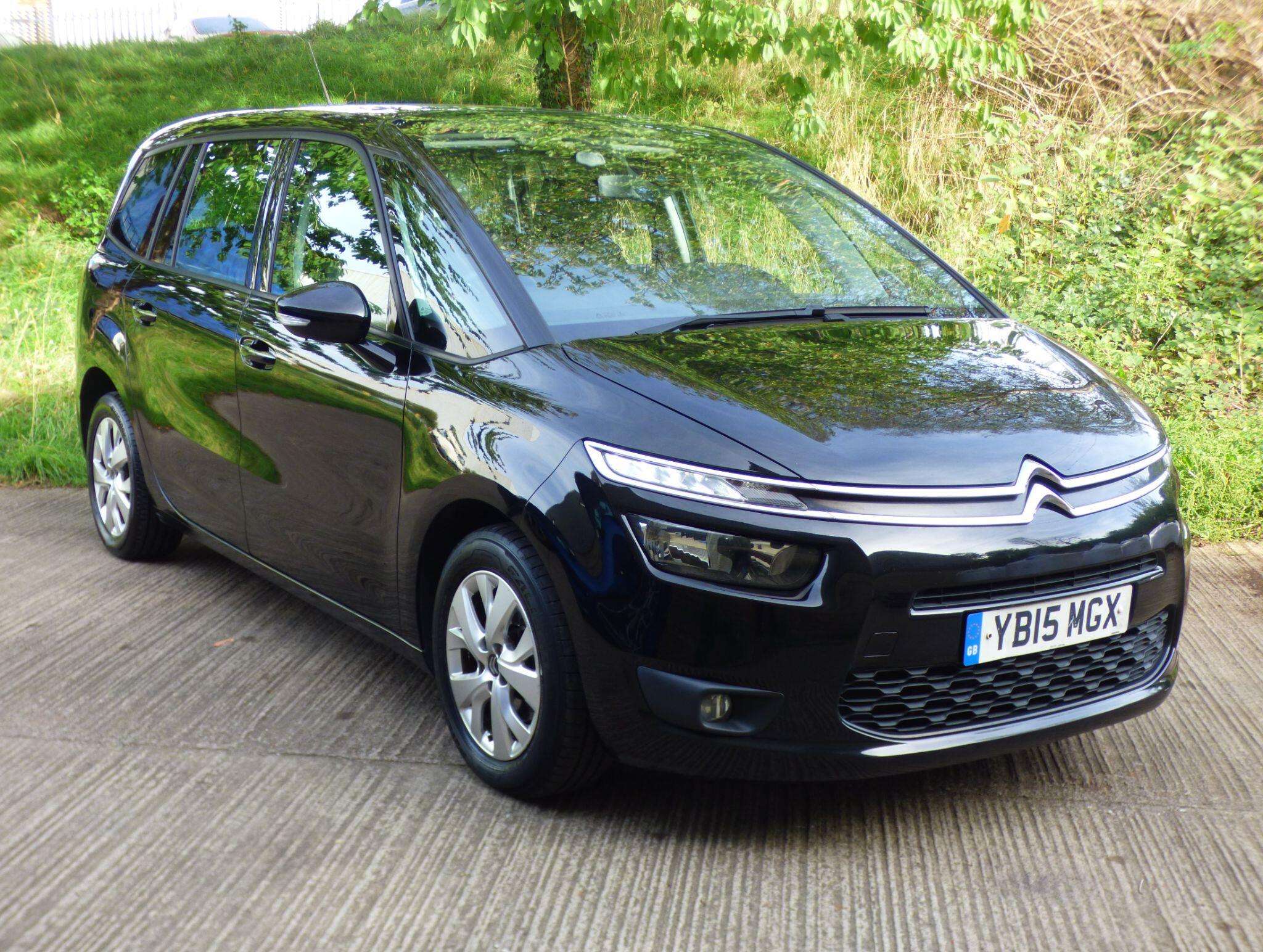 A 2015 CITROEN GRAND C4 PICASSO 1.6 e-HDi VTR+ ETG6 Euro 5 (s/s) 5dr A 2015 CITROEN GRAND C4 PICASSO 1.6 e-HDi VTR+ ETG6 Euro 5 (s/s) 5dr
