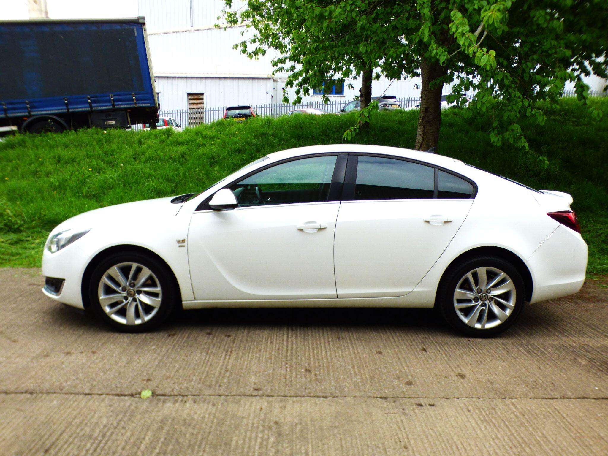 2015 VAUXHALL INSIGNIA 2015 VAUXHALL INSIGNIA