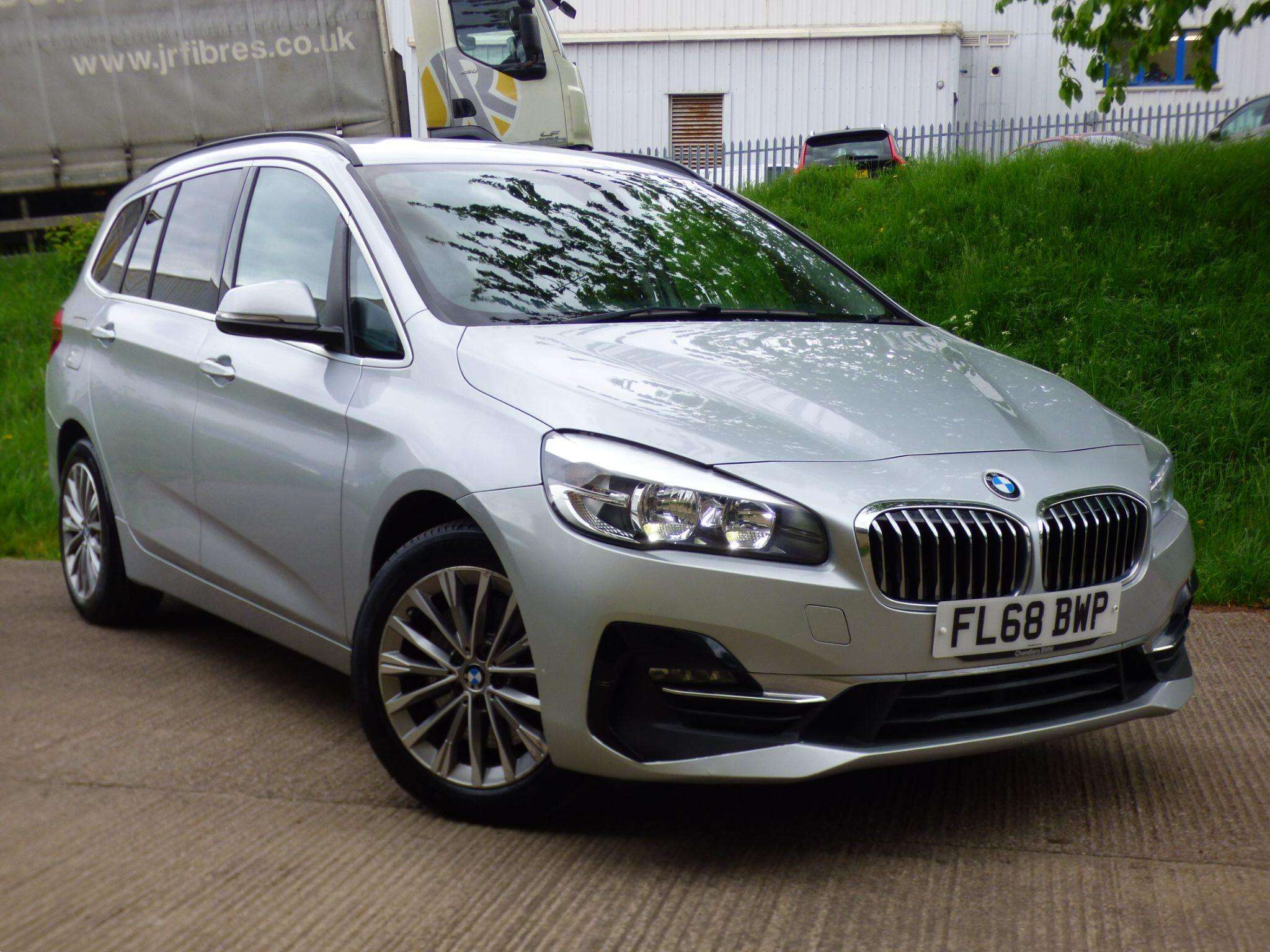 A 2018 BMW 2 SERIES GRAN TOURER 2.0 220d Luxury Auto xDrive Euro 6 (s/s) 5dr A 2018 BMW 2 SERIES GRAN TOURER 2.0 220d Luxury Auto xDrive Euro 6 (s/s) 5dr