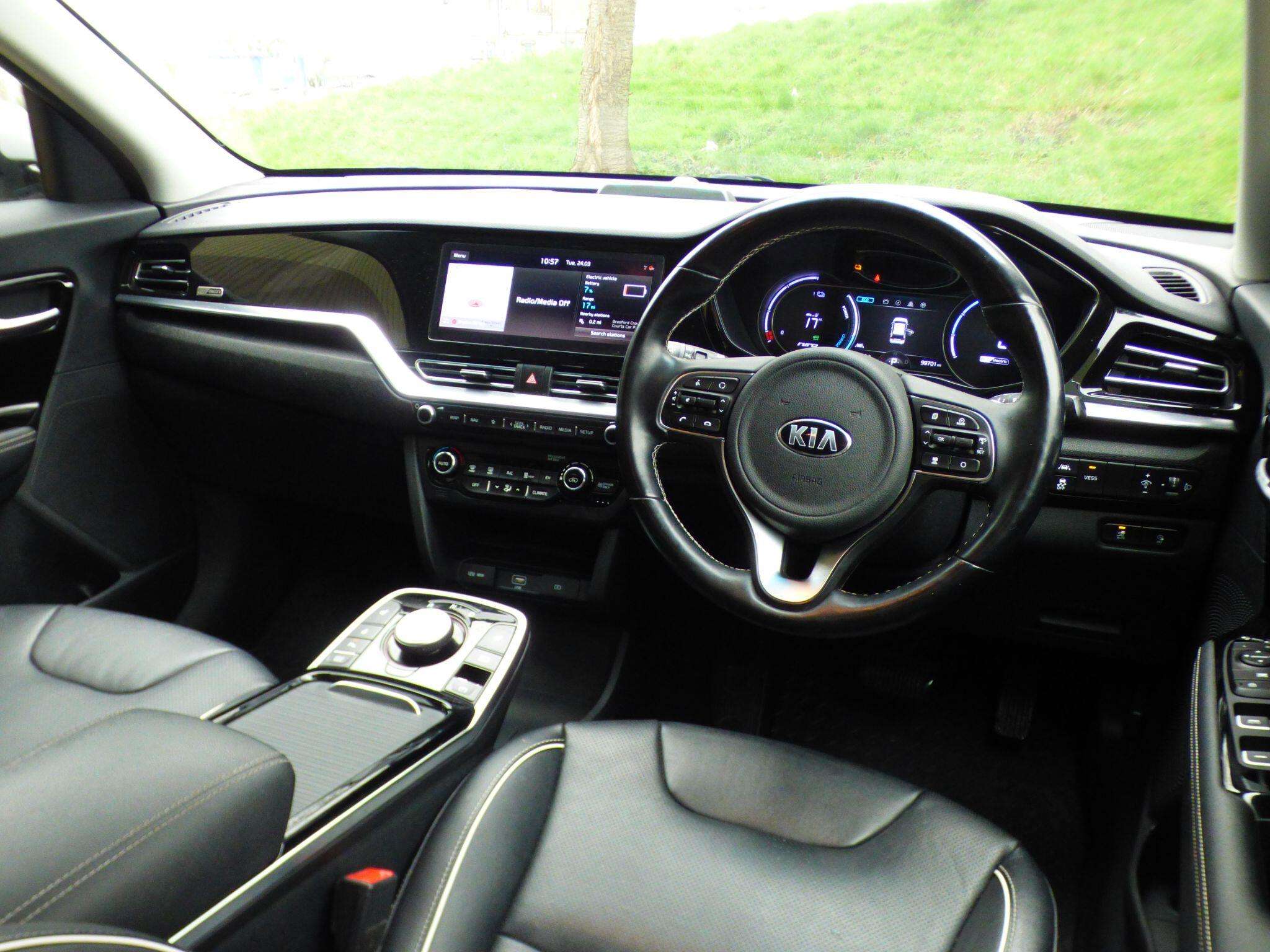 2020 KIA NIRO 2020 KIA NIRO