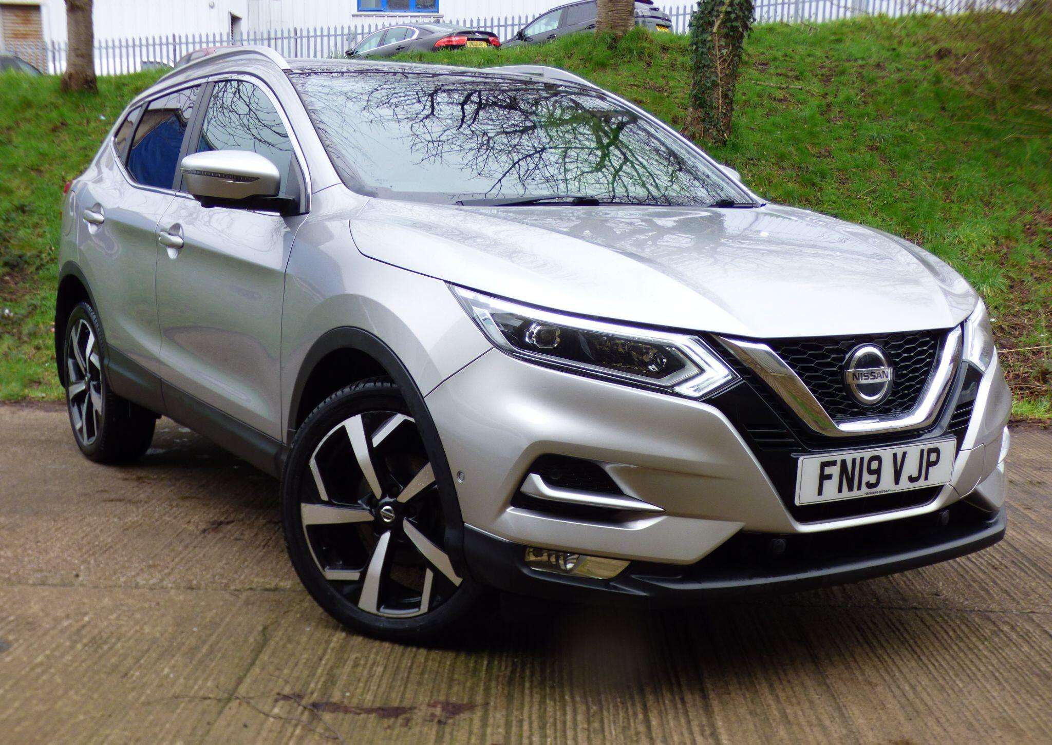 A 2019 NISSAN QASHQAI 1.5 dCi Tekna+ DCT Auto Euro 6 (s/s) 5dr A 2019 NISSAN QASHQAI 1.5 dCi Tekna+ DCT Auto Euro 6 (s/s) 5dr