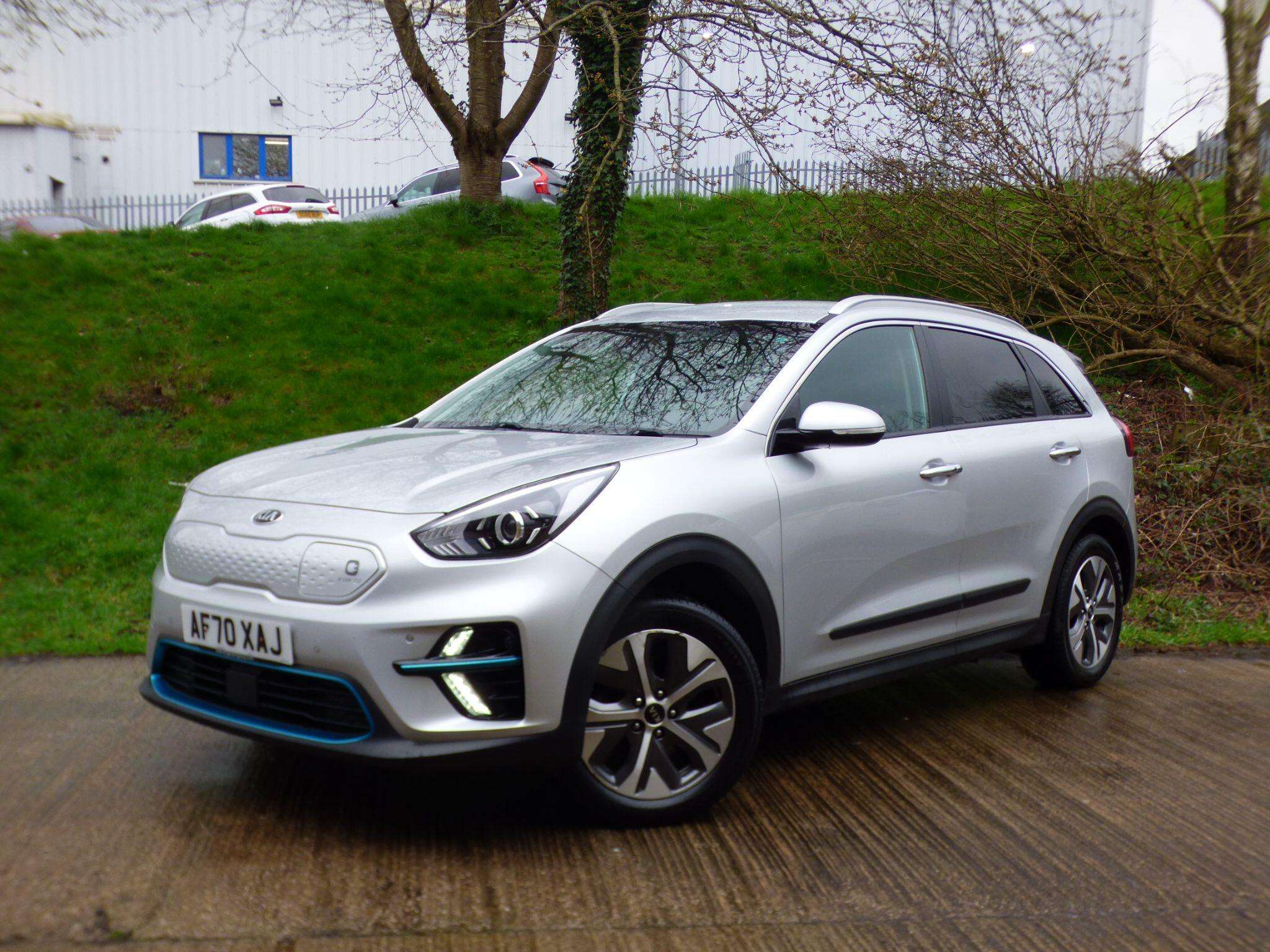 2020 KIA NIRO 2020 KIA NIRO