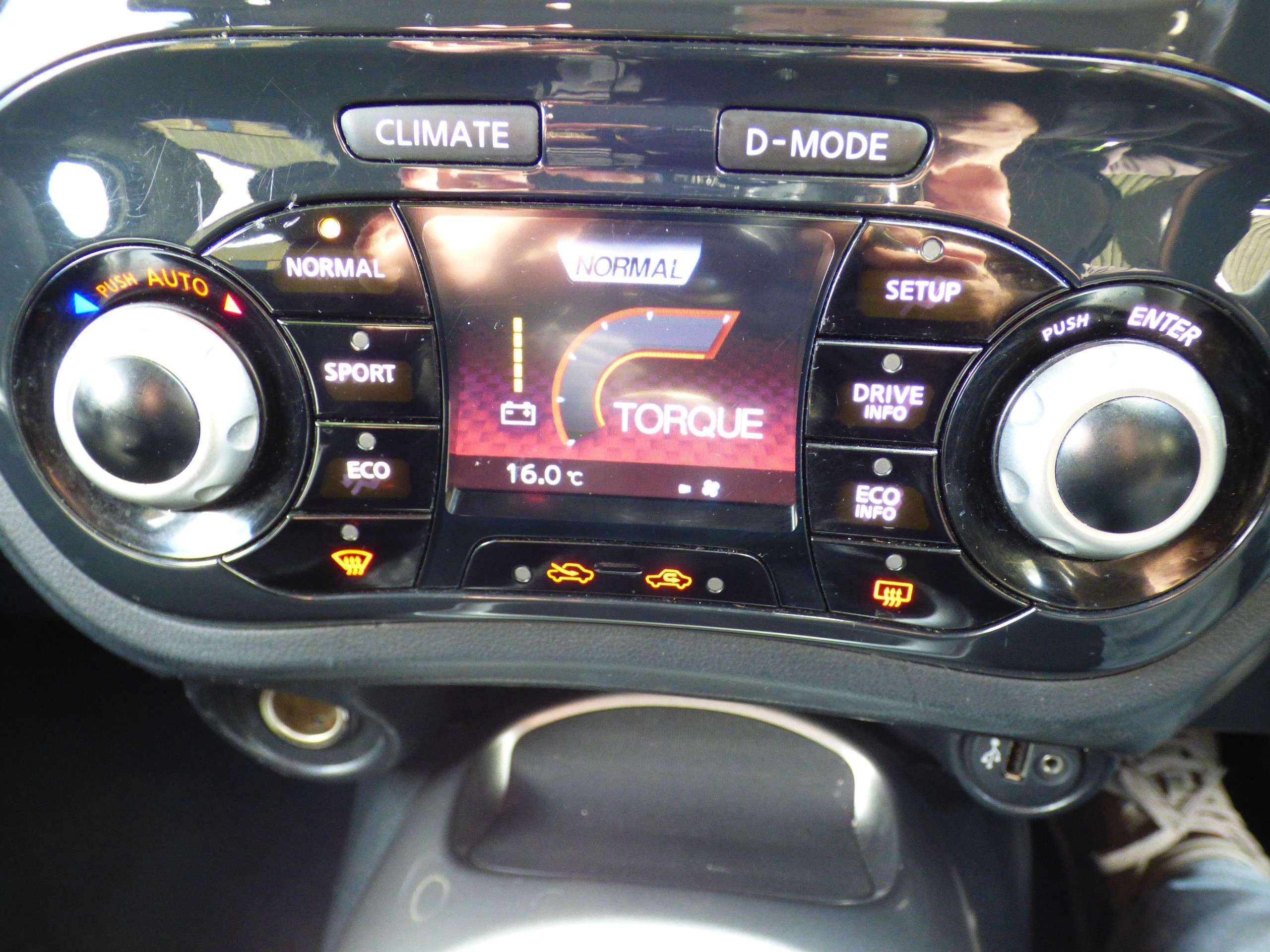 2012 NISSAN JUKE 2012 NISSAN JUKE