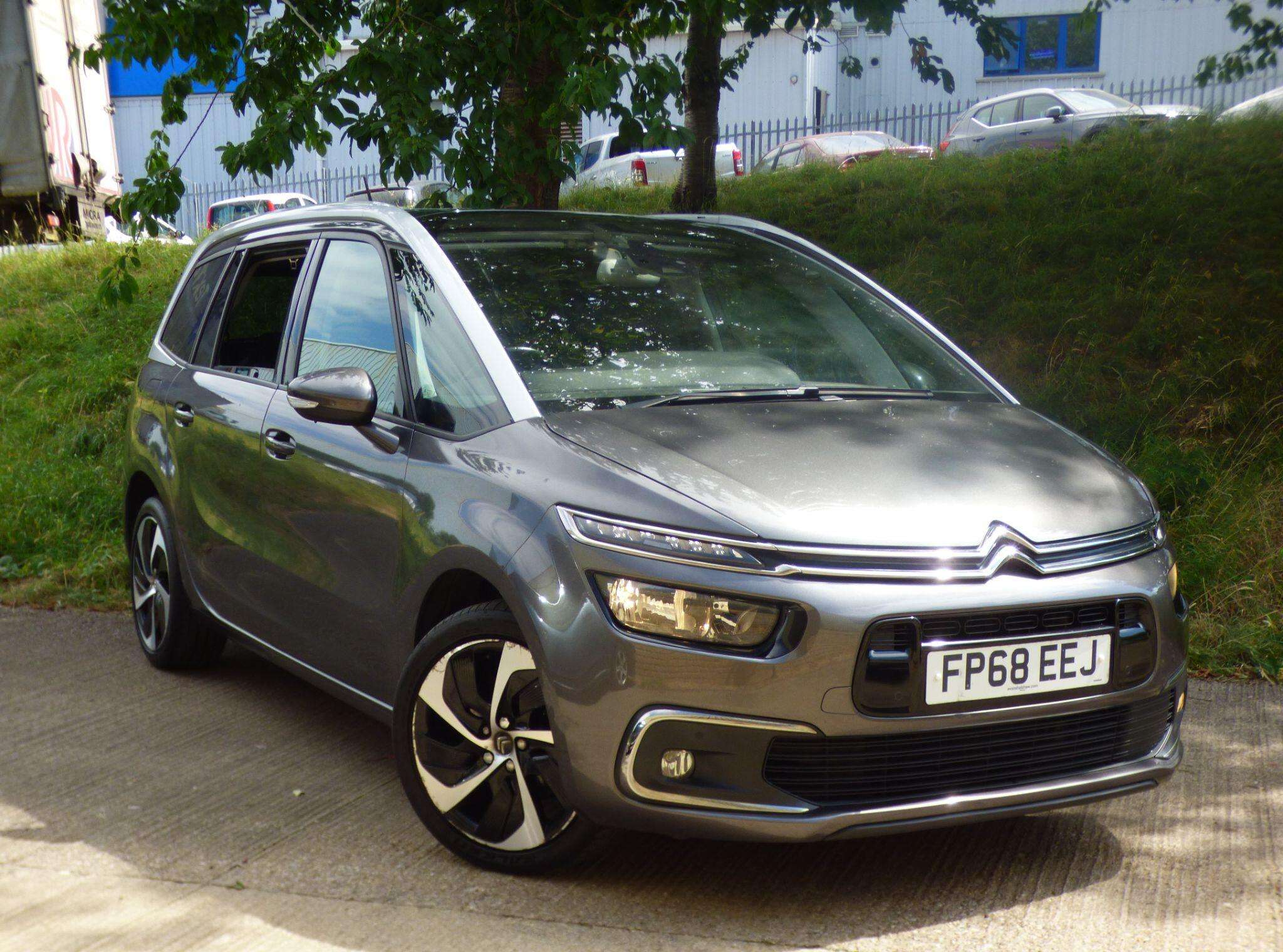 A 2018 CITROEN GRAND C4 SPACETOURER 2.0 BlueHDi Flair EAT8 Euro 6 (s/s) 5dr A 2018 CITROEN GRAND C4 SPACETOURER 2.0 BlueHDi Flair EAT8 Euro 6 (s/s) 5dr