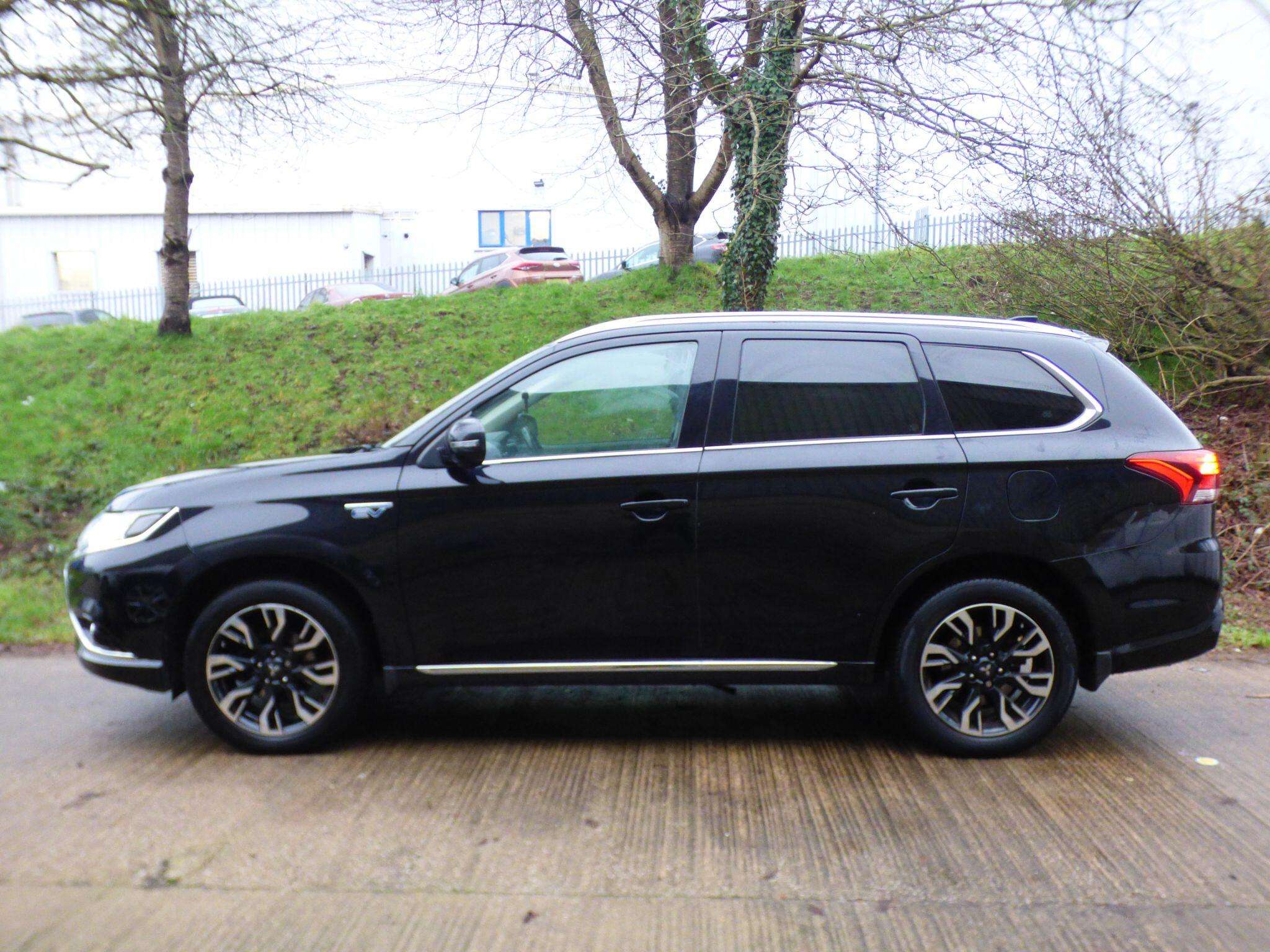 2016 MITSUBISHI OUTLANDER 2016 MITSUBISHI OUTLANDER