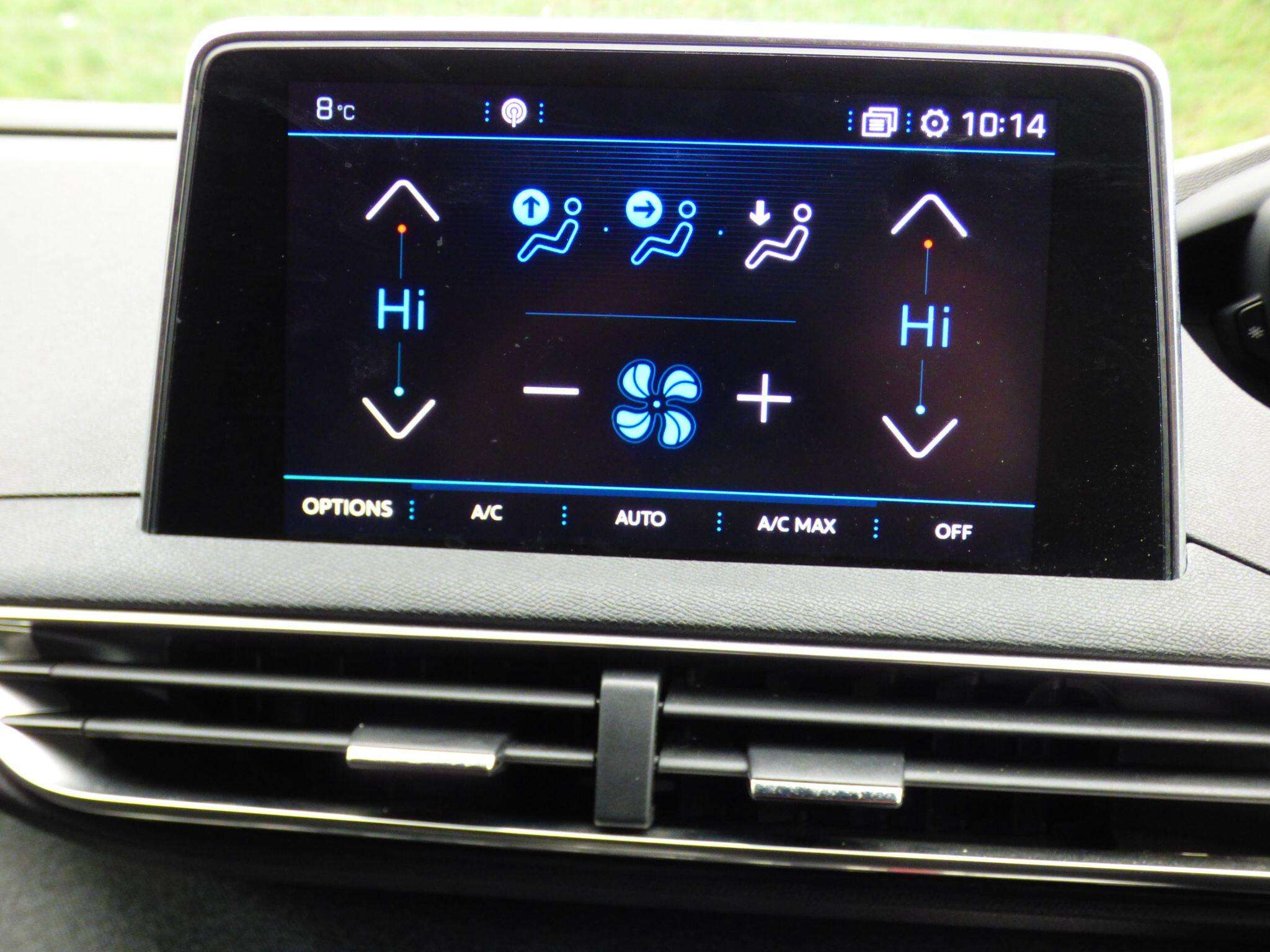 2019 PEUGEOT 3008 2019 PEUGEOT 3008