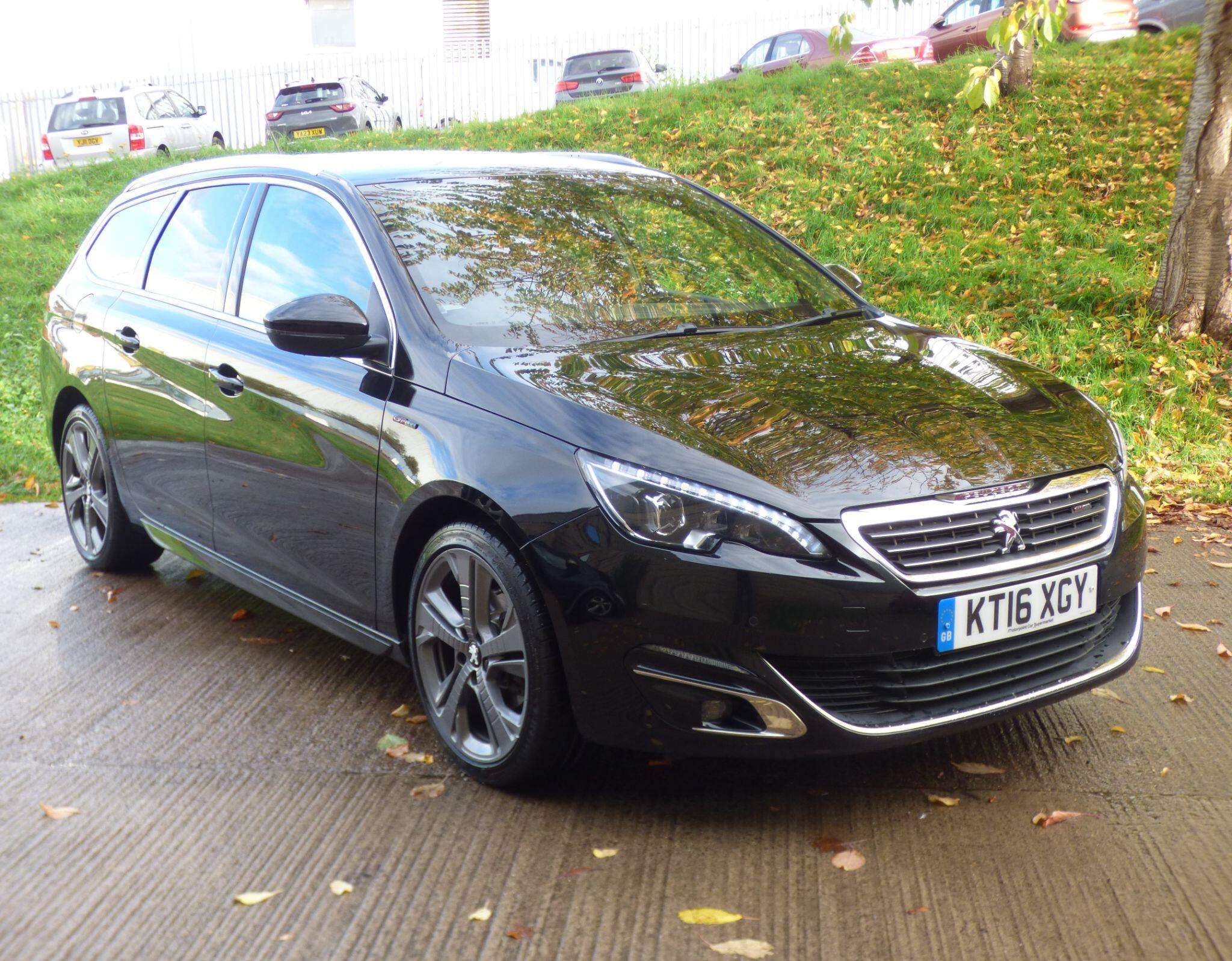 2016 PEUGEOT 308 SW 2016 PEUGEOT 308 SW