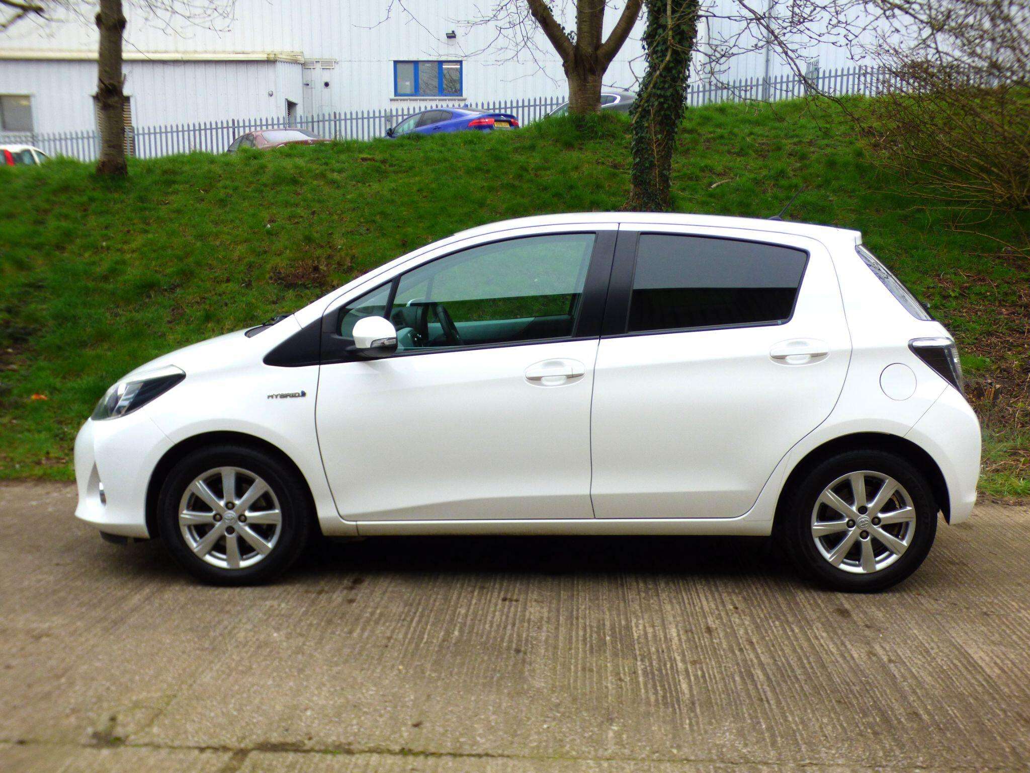 2014 TOYOTA YARIS 2014 TOYOTA YARIS