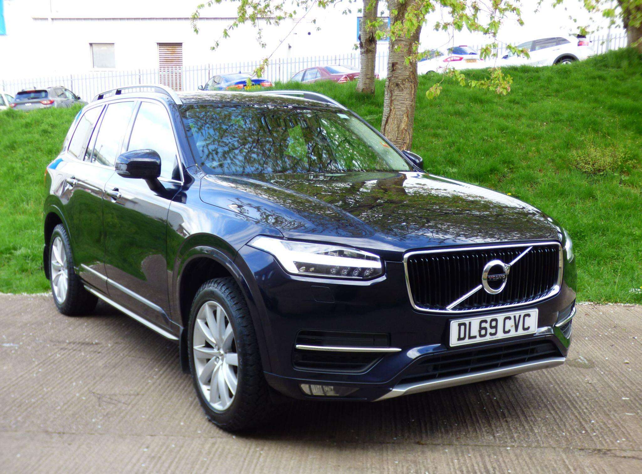A 2019 VOLVO XC90 2.0 D5 PowerPulse Momentum Pro Auto 4WD Euro 6 (s/s) 5dr A 2019 VOLVO XC90 2.0 D5 PowerPulse Momentum Pro Auto 4WD Euro 6 (s/s) 5dr