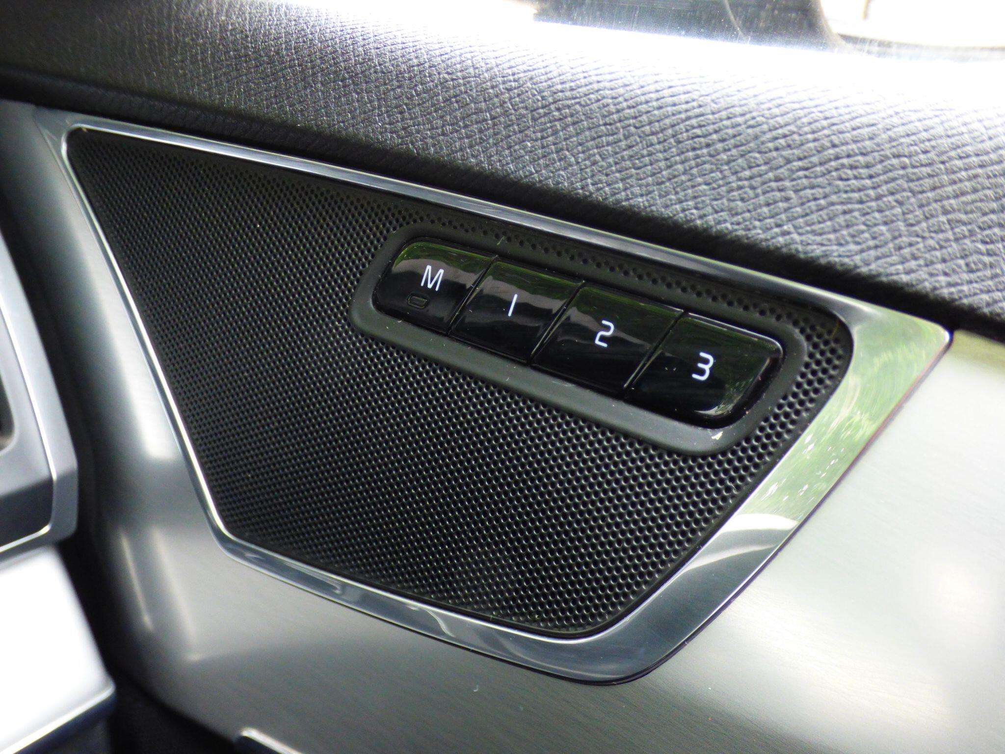 2016 VOLVO XC90 2016 VOLVO XC90