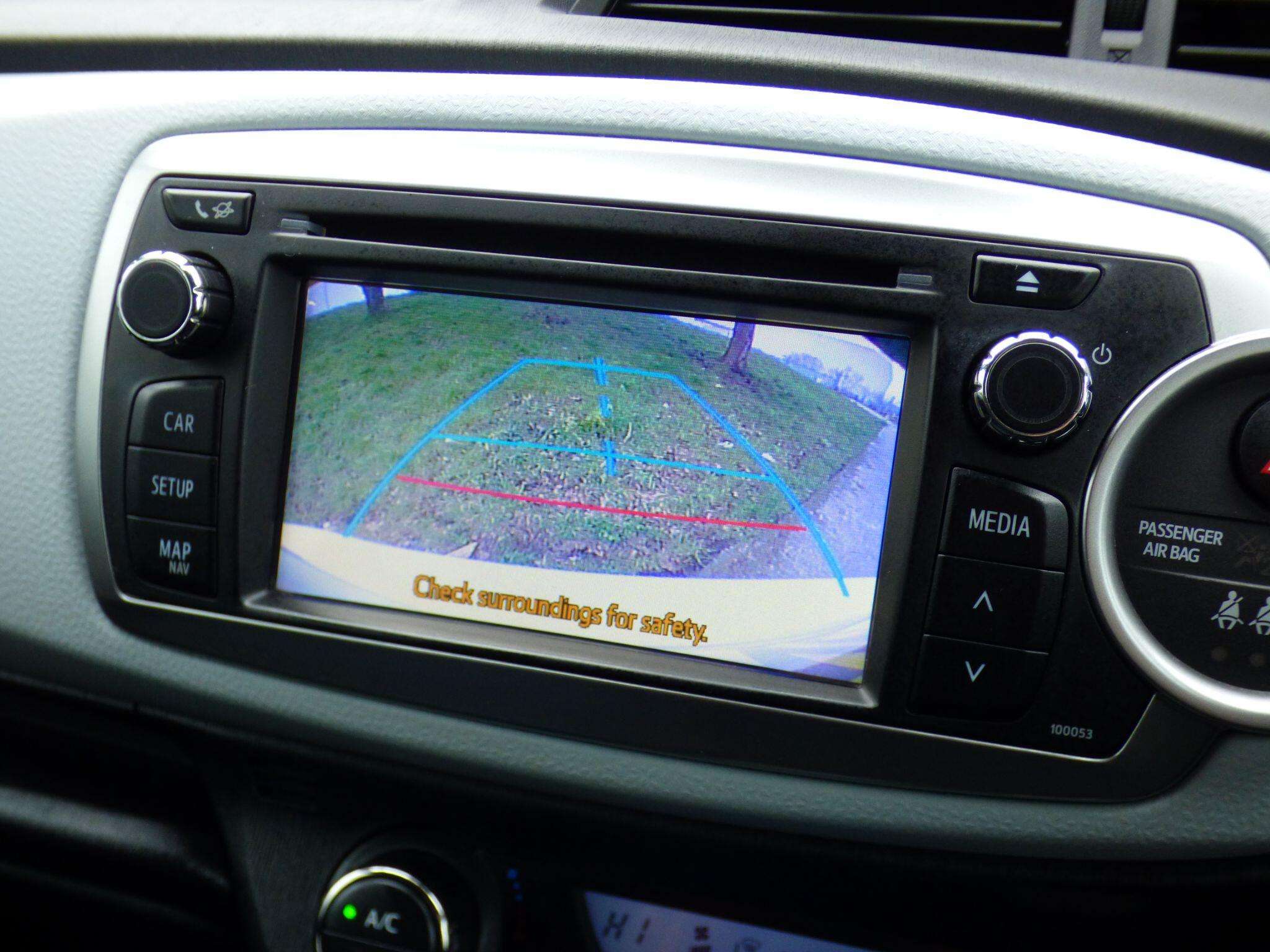 2014 TOYOTA YARIS 2014 TOYOTA YARIS