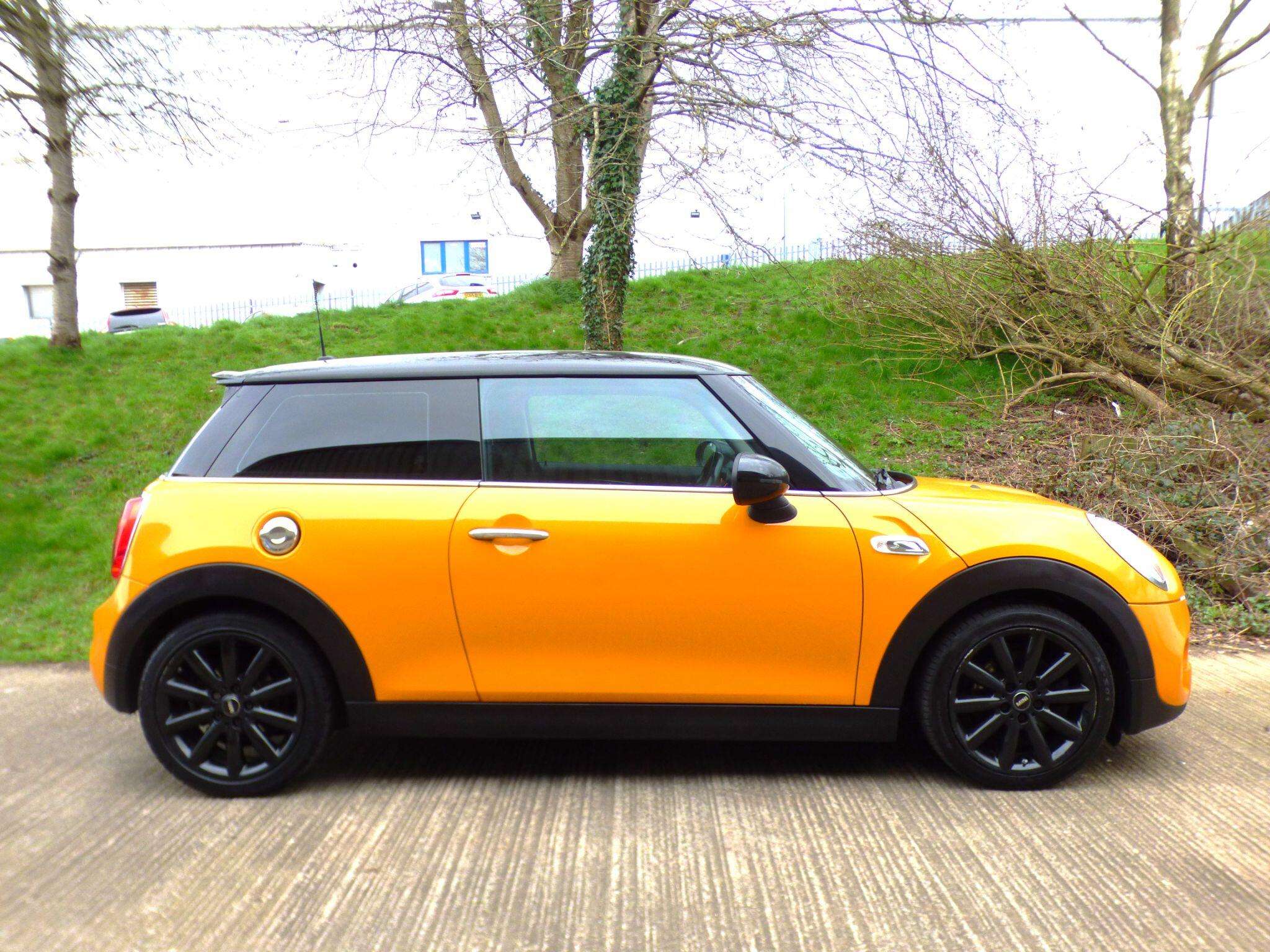 2017 MINI HATCH 2017 MINI HATCH