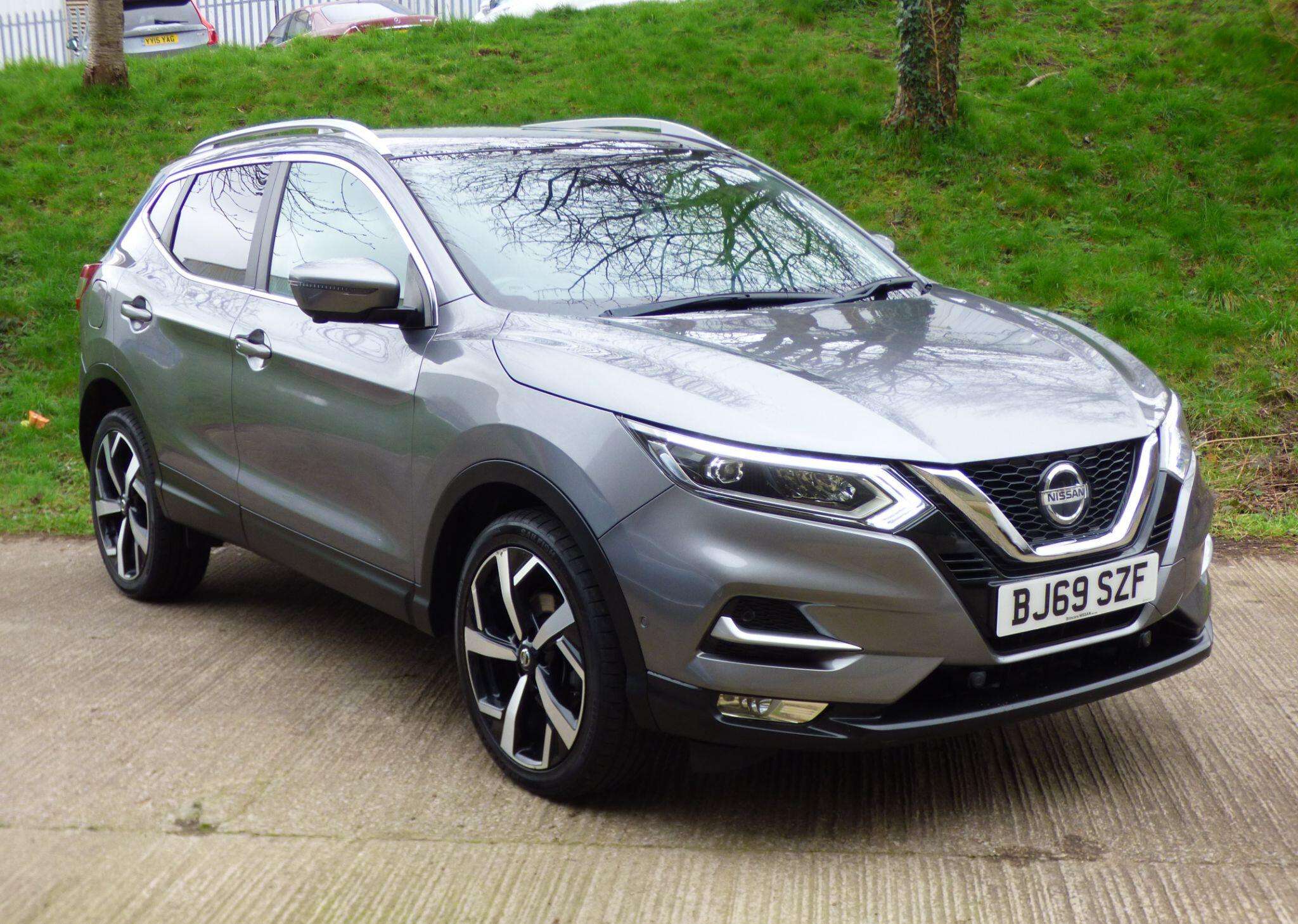 A 2019 NISSAN QASHQAI 1.3 DIG-T Tekna DCT Auto Euro 6 (s/s) 5dr A 2019 NISSAN QASHQAI 1.3 DIG-T Tekna DCT Auto Euro 6 (s/s) 5dr