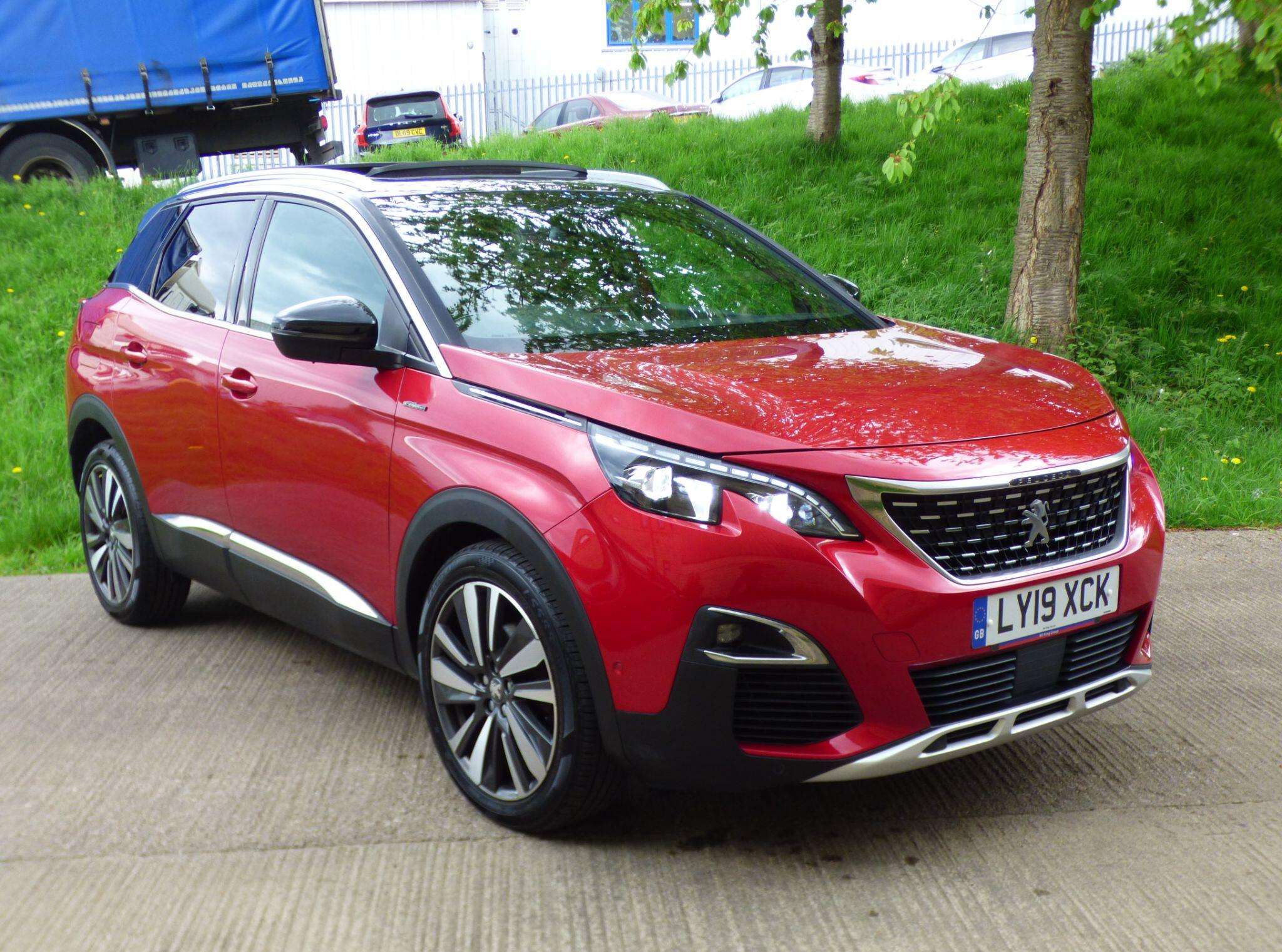 A 2019 PEUGEOT 3008 1.6 PureTech GT Line Premium EAT Euro 6 (s/s) 5dr A 2019 PEUGEOT 3008 1.6 PureTech GT Line Premium EAT Euro 6 (s/s) 5dr