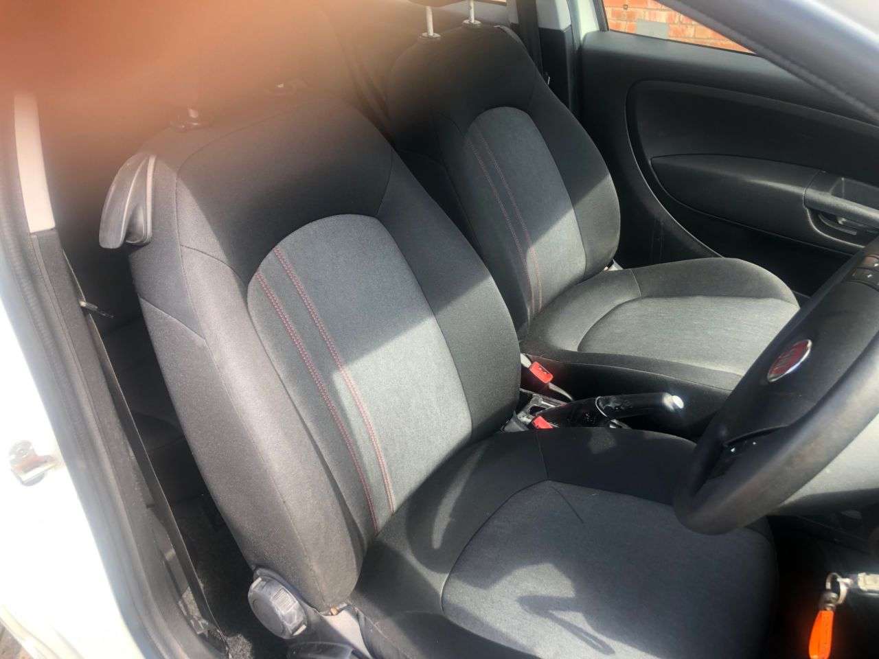 2012 FIAT PUNTO 2012 FIAT PUNTO