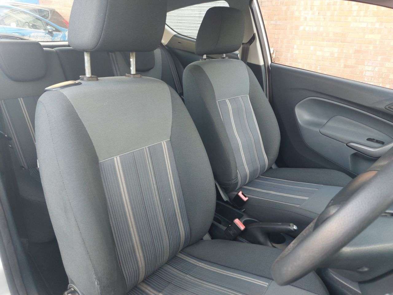 2009 FORD FIESTA 2009 FORD FIESTA