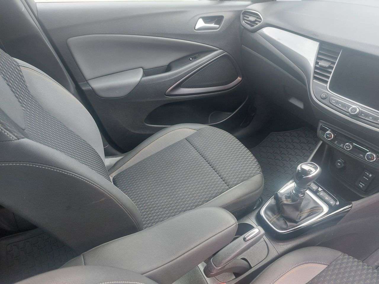 2018 VAUXHALL CROSSLAND X 2018 VAUXHALL CROSSLAND X