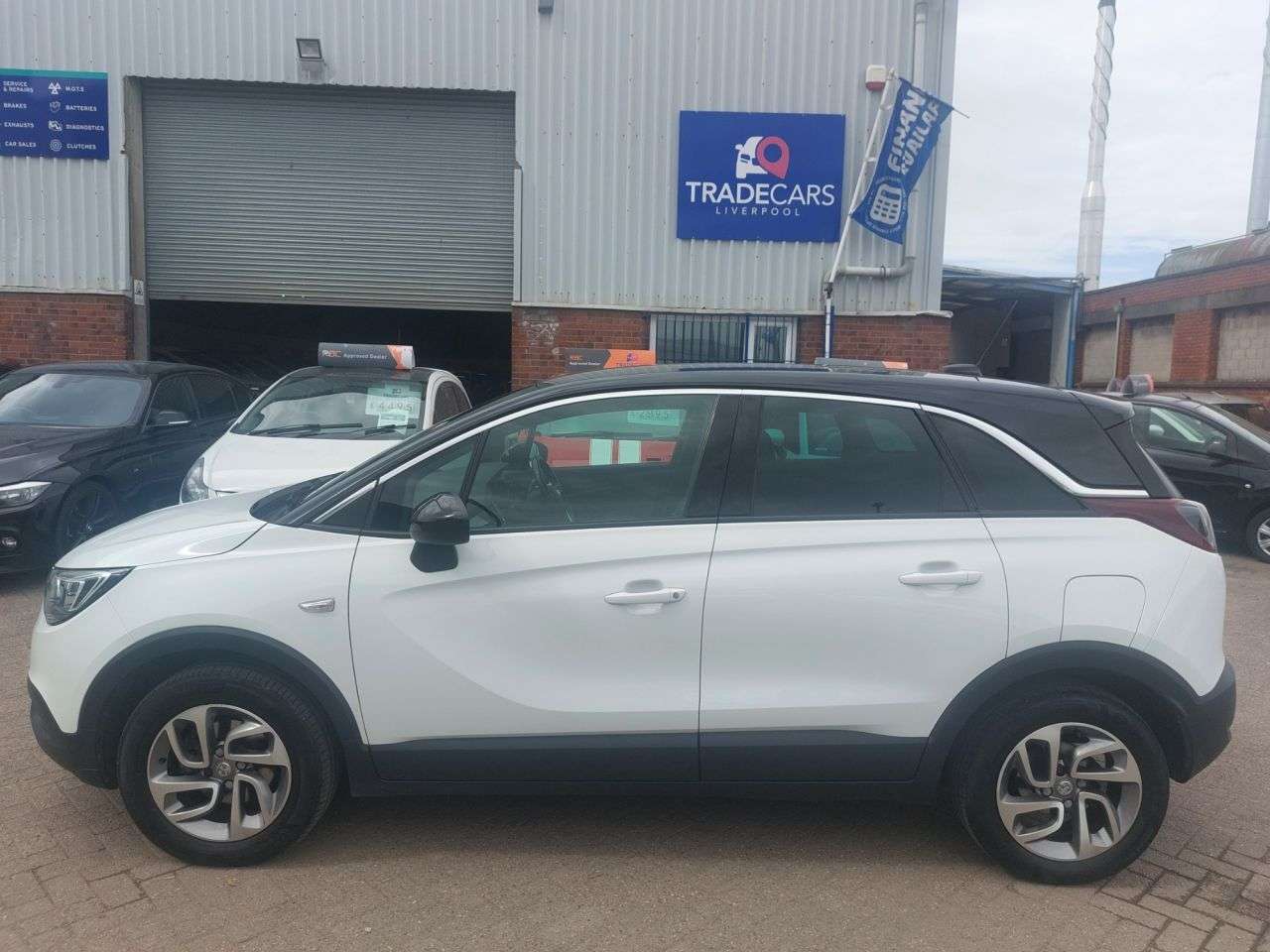 A 2018 VAUXHALL CROSSLAND X 1.6 TECH LINE NAV S/S 5d 119 BHP FULL SERVICE HISTORY...2 KEYS A 2018 VAUXHALL CROSSLAND X 1.6 TECH LINE NAV S/S 5d 119 BHP FULL SERVICE HISTORY...2 KEYS