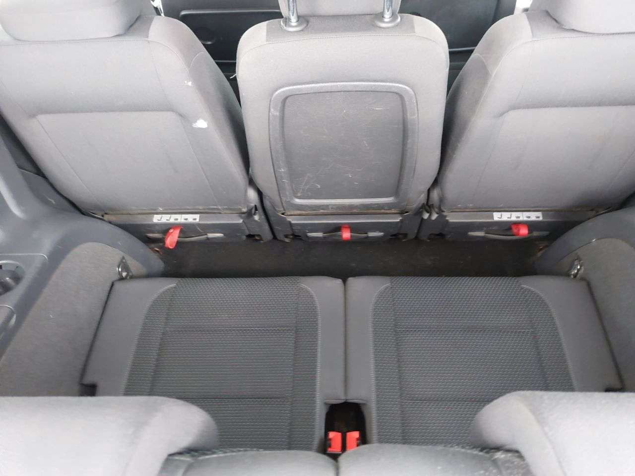 2012 VOLKSWAGEN TOURAN 2012 VOLKSWAGEN TOURAN