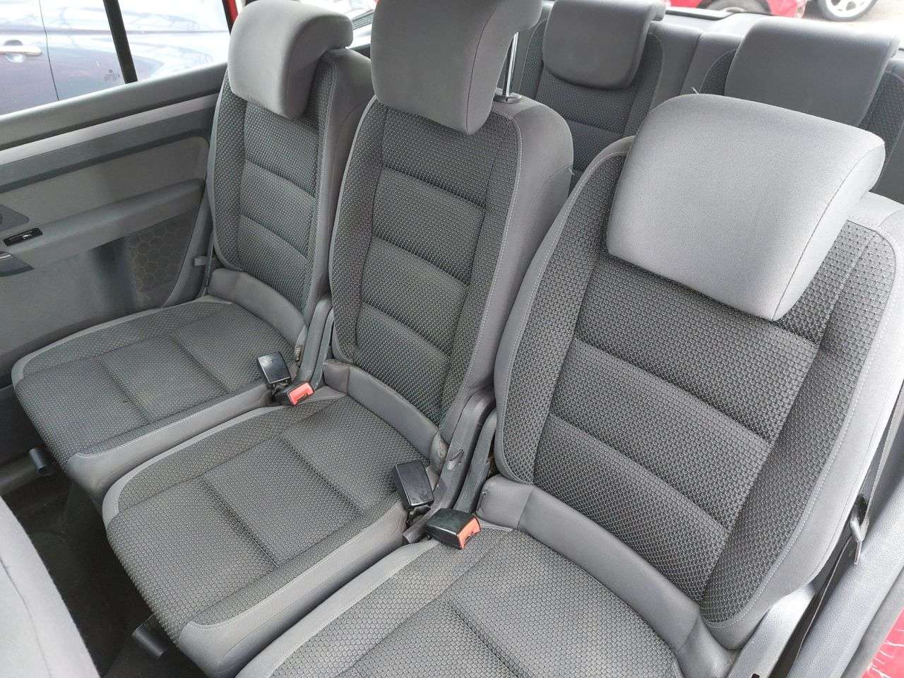 2012 VOLKSWAGEN TOURAN 2012 VOLKSWAGEN TOURAN