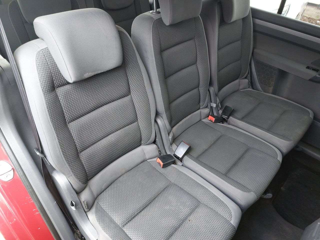 2012 VOLKSWAGEN TOURAN 2012 VOLKSWAGEN TOURAN