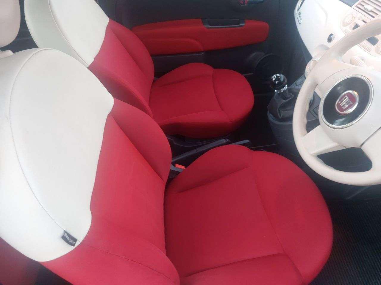 2010 FIAT 500 2010 FIAT 500