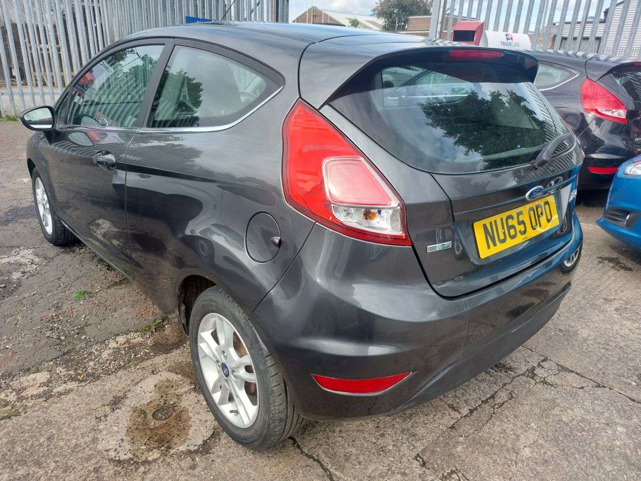 A 2015 FORD FIESTA 1.0T EcoBoost Zetec Hatchback 3dr Petrol Manual Euro 6 (s/s) (100 ps) A 2015 FORD FIESTA 1.0T EcoBoost Zetec Hatchback 3dr Petrol Manual Euro 6 (s/s) (100 ps)