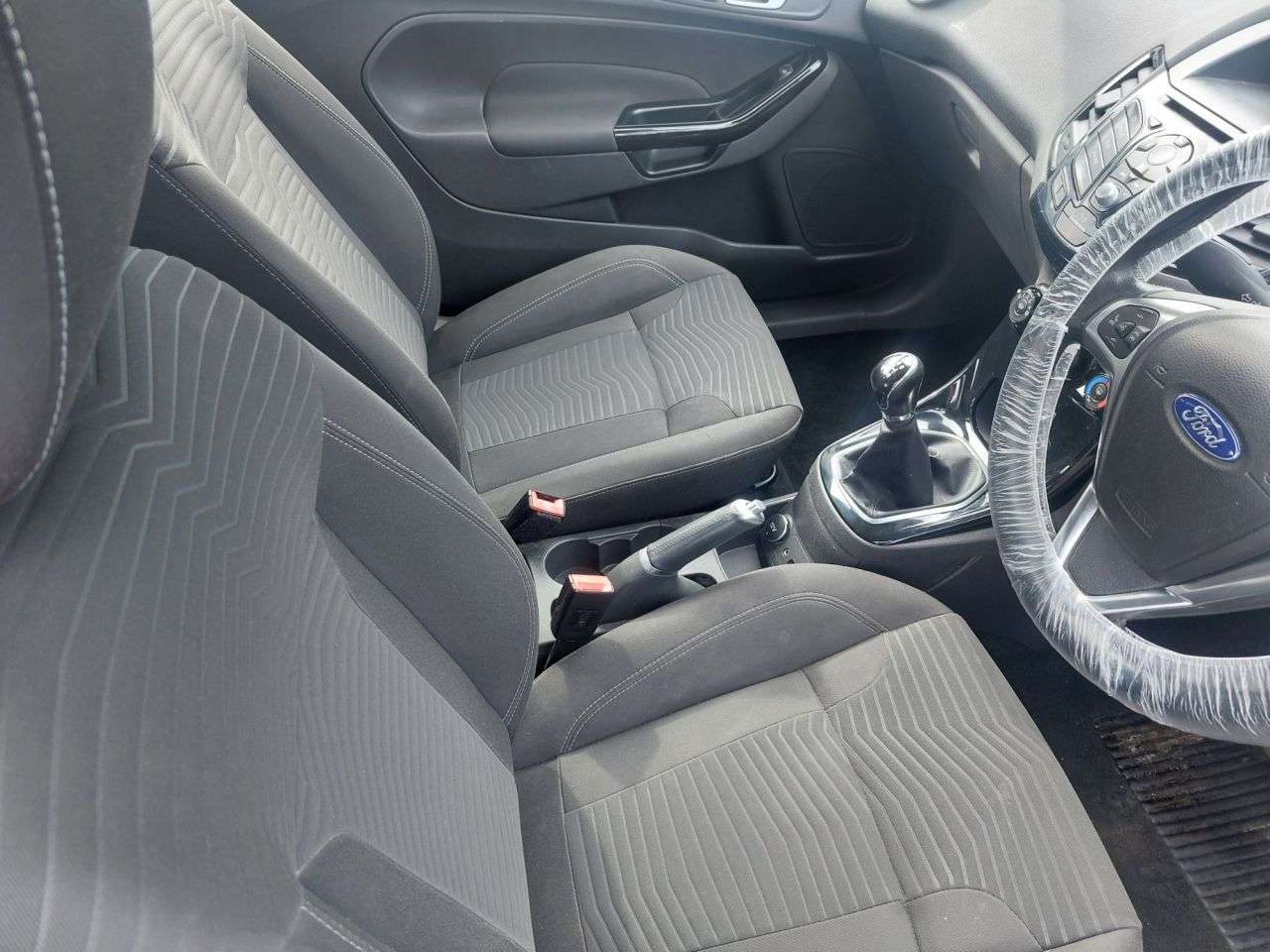 2015 FORD FIESTA 2015 FORD FIESTA