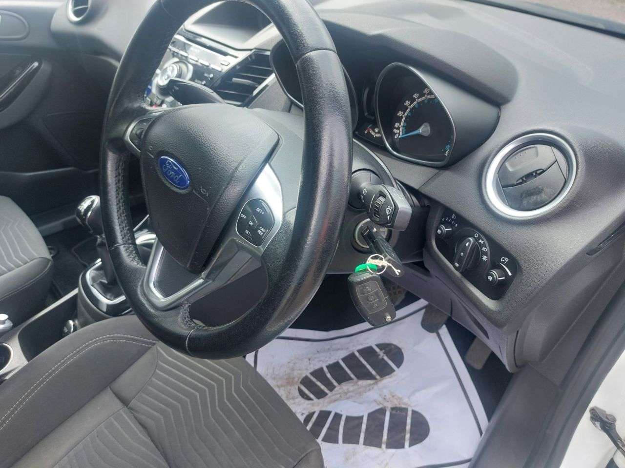 2014 FORD FIESTA 2014 FORD FIESTA