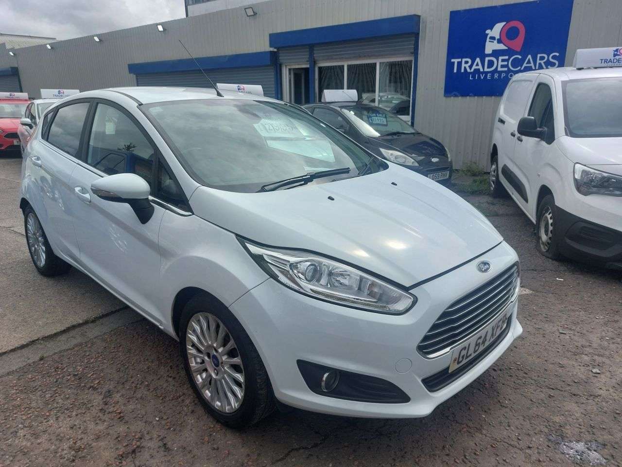 A 2014 FORD FIESTA 1.0T EcoBoost Titanium Hatchback 5dr Petrol Manual Euro 5 (s/s) (100 ps) SE A 2014 FORD FIESTA 1.0T EcoBoost Titanium Hatchback 5dr Petrol Manual Euro 5 (s/s) (100 ps) SE