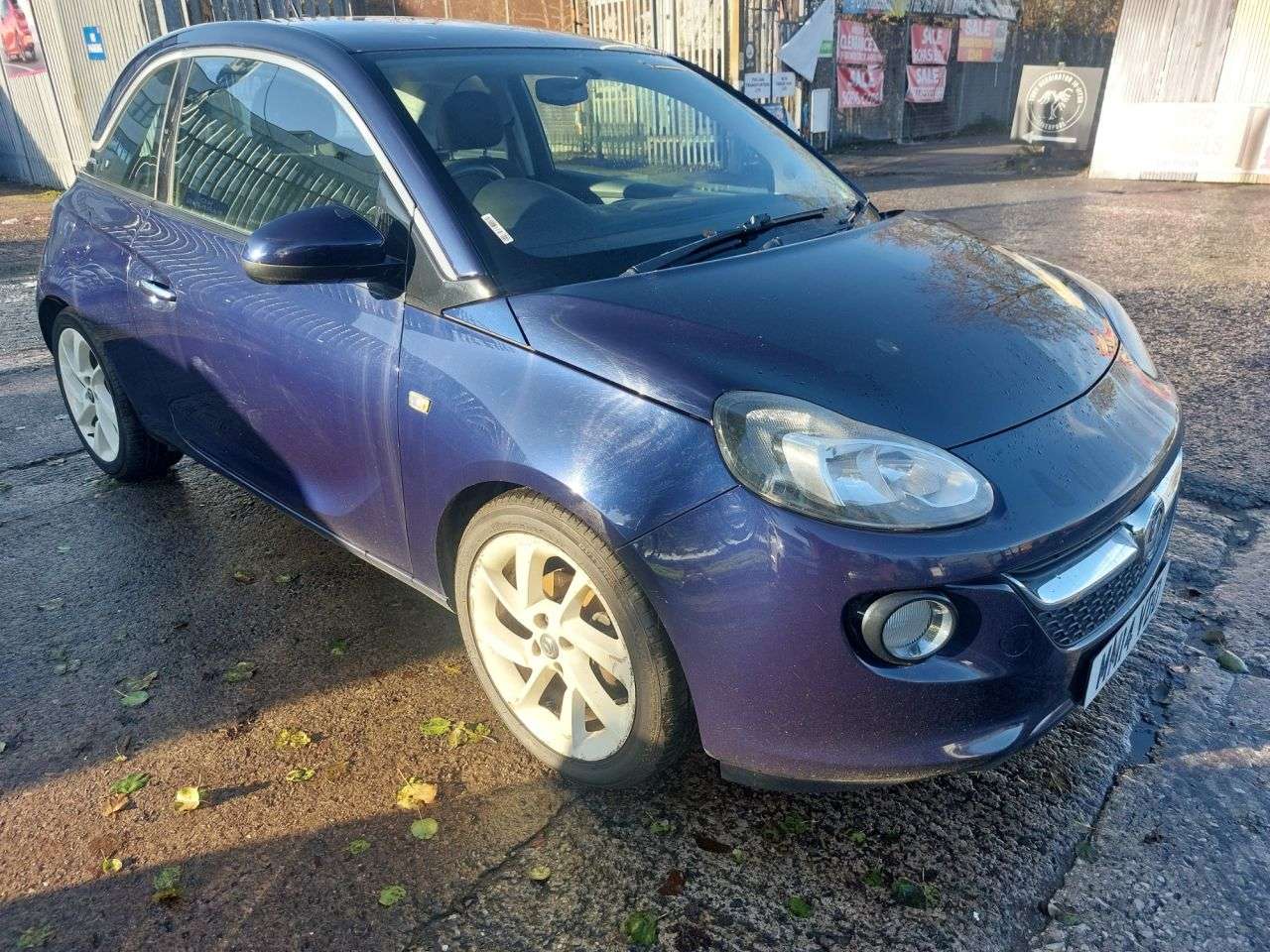 A 2014 VAUXHALL ADAM 1.2 16v JAM Hatchback 3dr Petrol Manual Euro 5 (70 ps) SERVICE HISTORY....I A 2014 VAUXHALL ADAM 1.2 16v JAM Hatchback 3dr Petrol Manual Euro 5 (70 ps) SERVICE HISTORY....I
