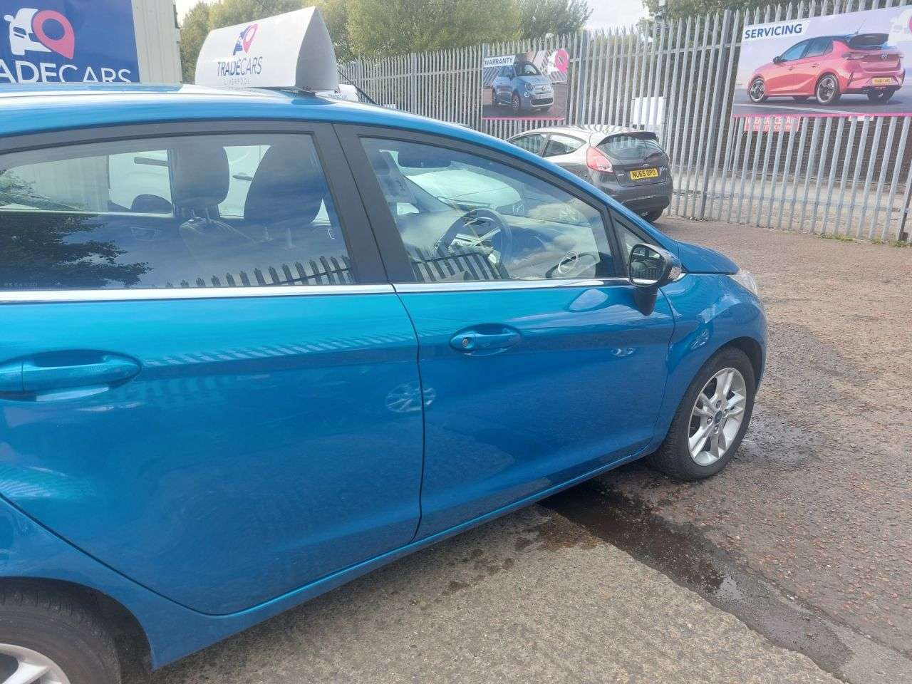 A 2014 FORD FIESTA 1.0T EcoBoost Zetec Hatchback 5dr Petrol Manual Euro 5 (s/s) (100 ps) 2 KEY A 2014 FORD FIESTA 1.0T EcoBoost Zetec Hatchback 5dr Petrol Manual Euro 5 (s/s) (100 ps) 2 KEY